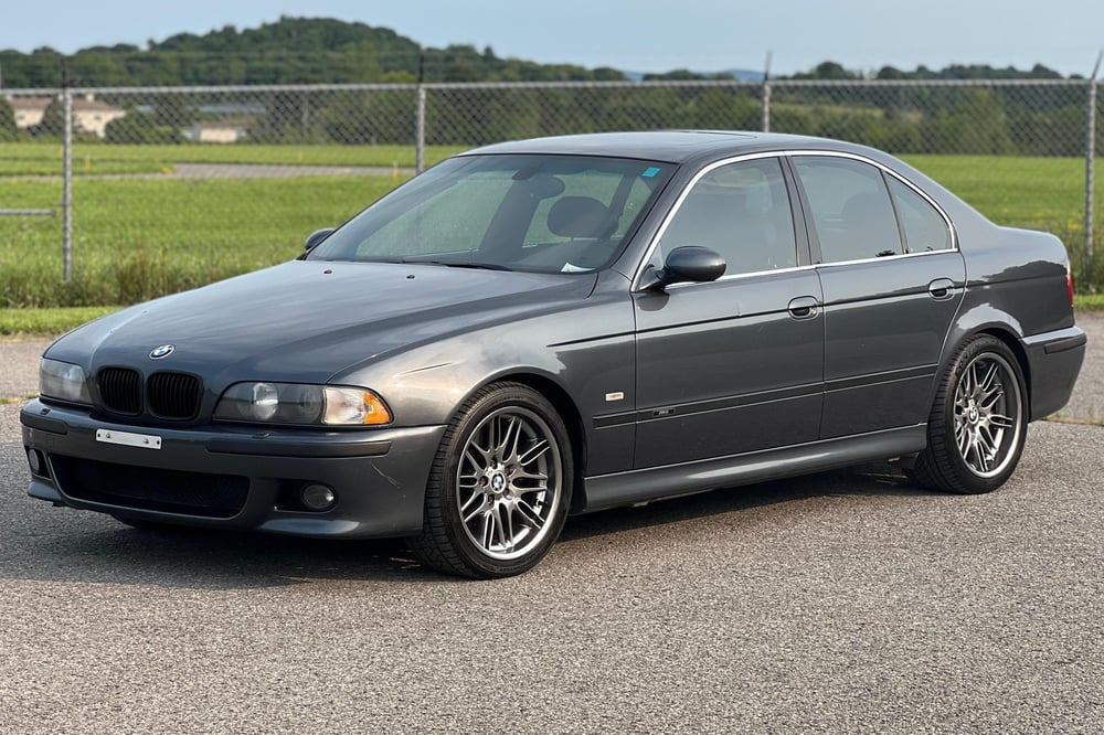 2000 BMW M5