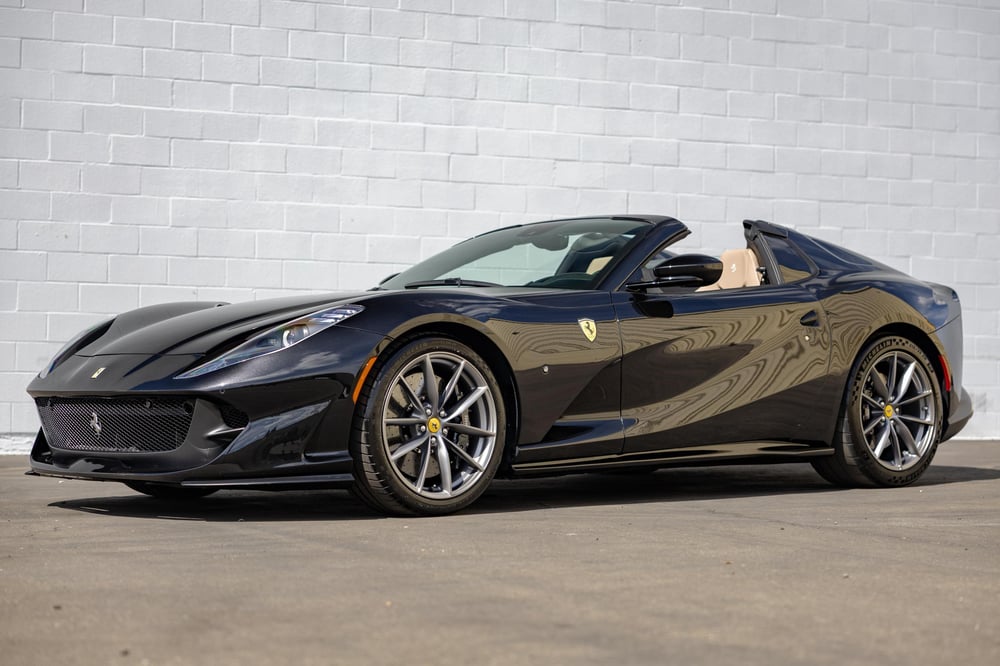 2021 Ferrari 812 GTS