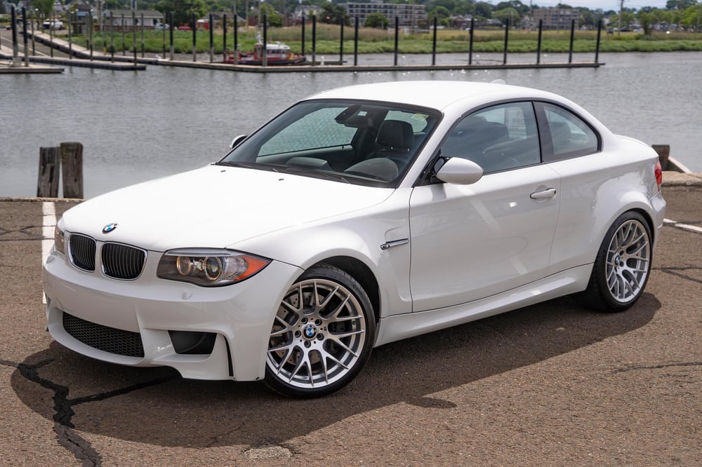 2011 BMW 1M