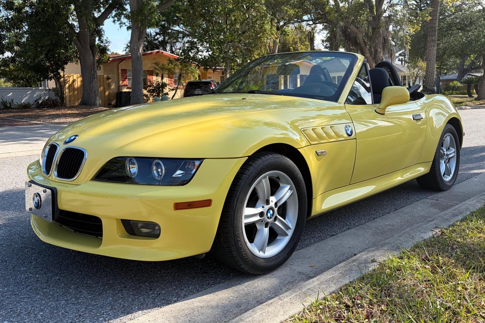 2001 BMW Z3 2.5i Roadster