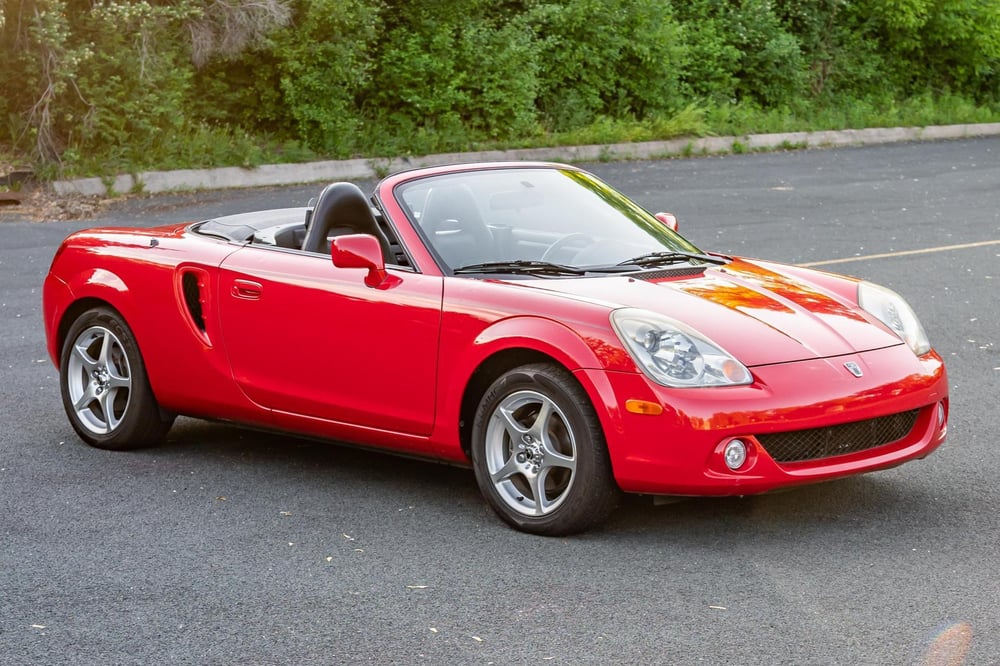 2004 Toyota MR2 Spyder
