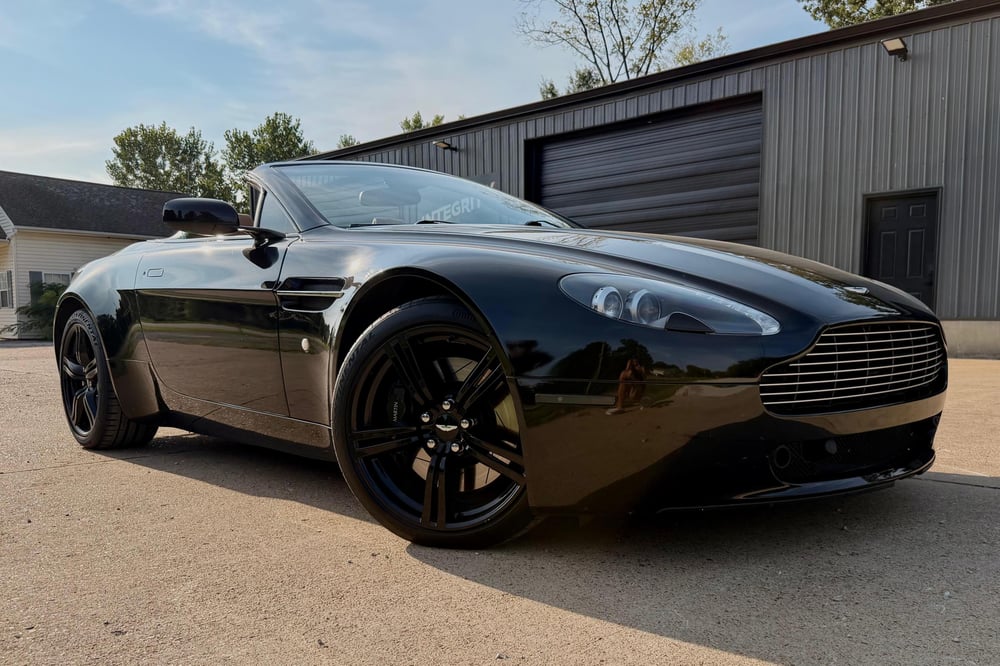 2009 Aston Martin V8 Vantage Roadster