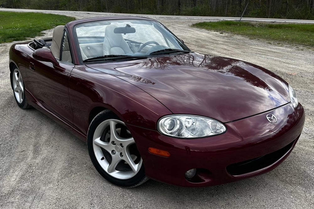 2003 Mazda MX-5 Miata