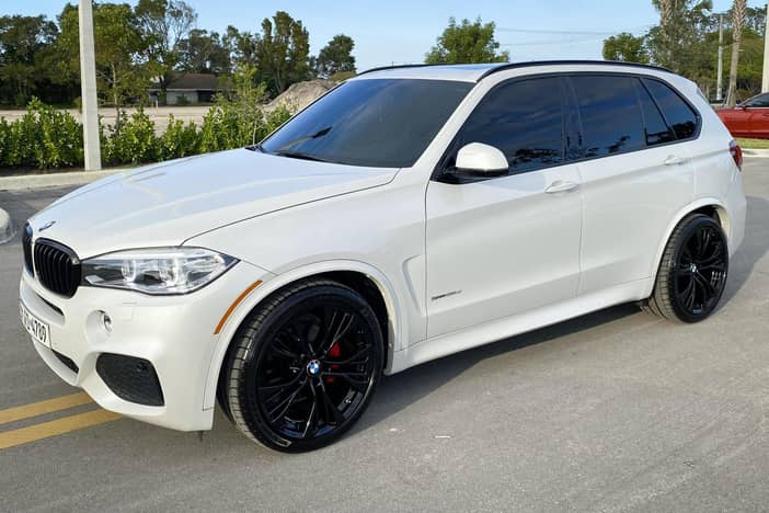 2016 BMW M5 Pure Metal Silver Edition auction - Cars & Bids