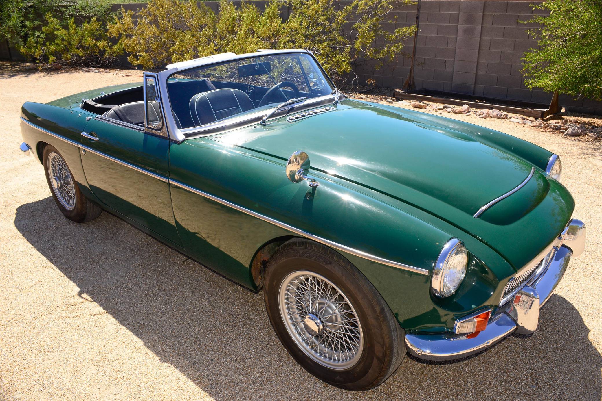 MG MGC