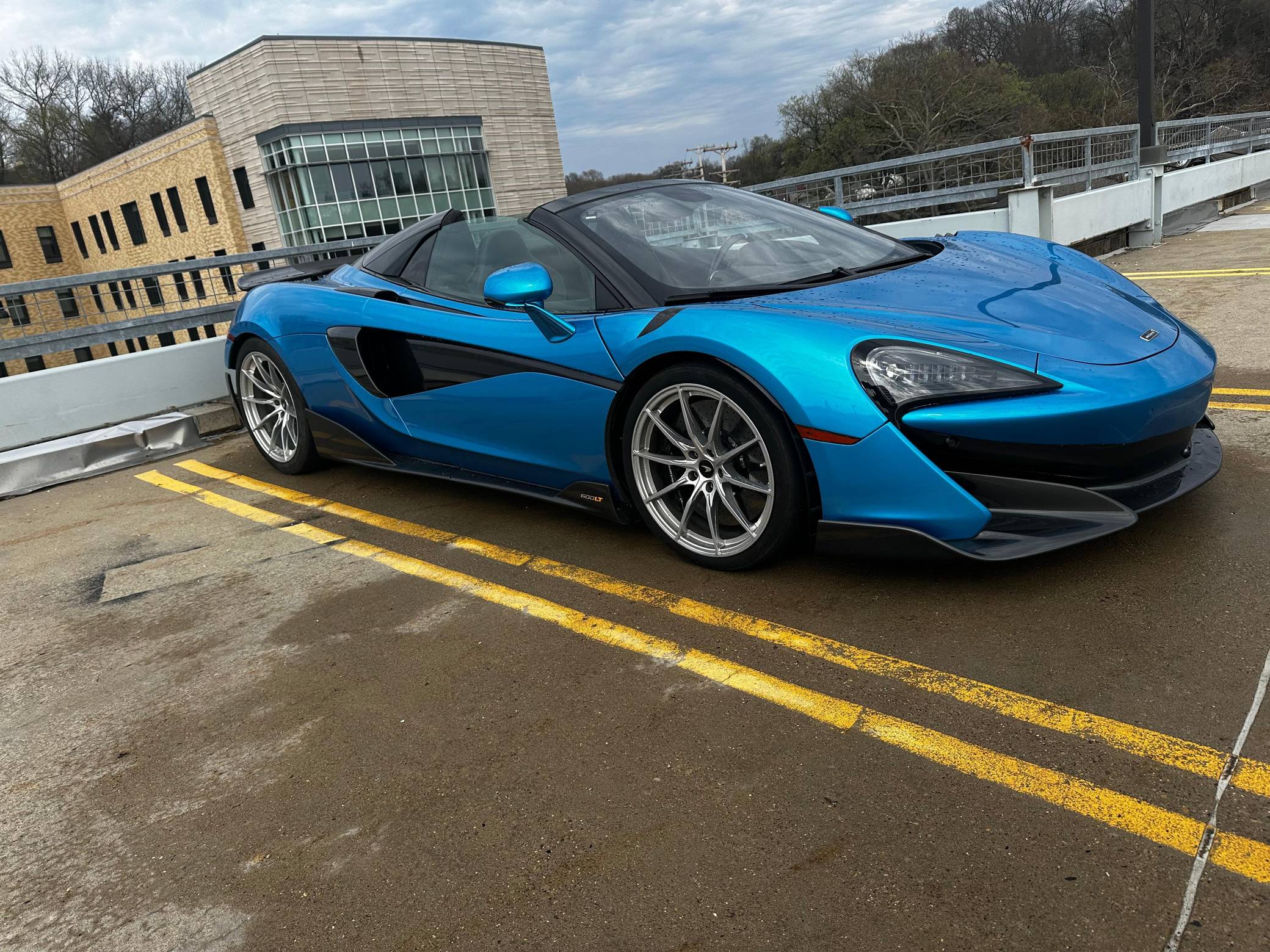 2020 McLaren 600LT Spider photo 32