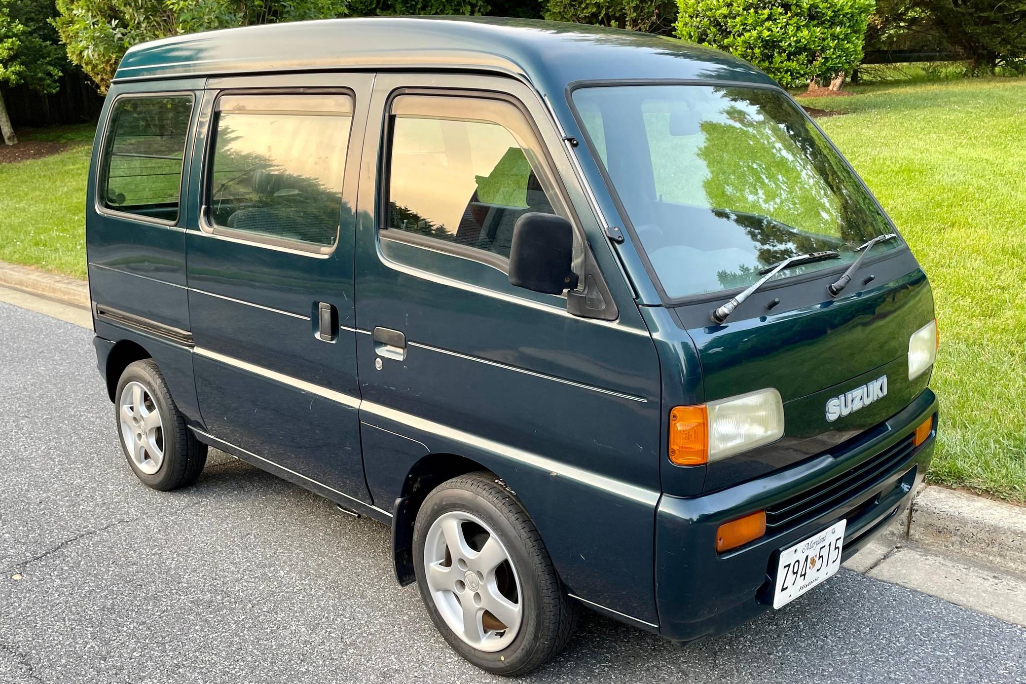 Suzuki every 2024 mini van