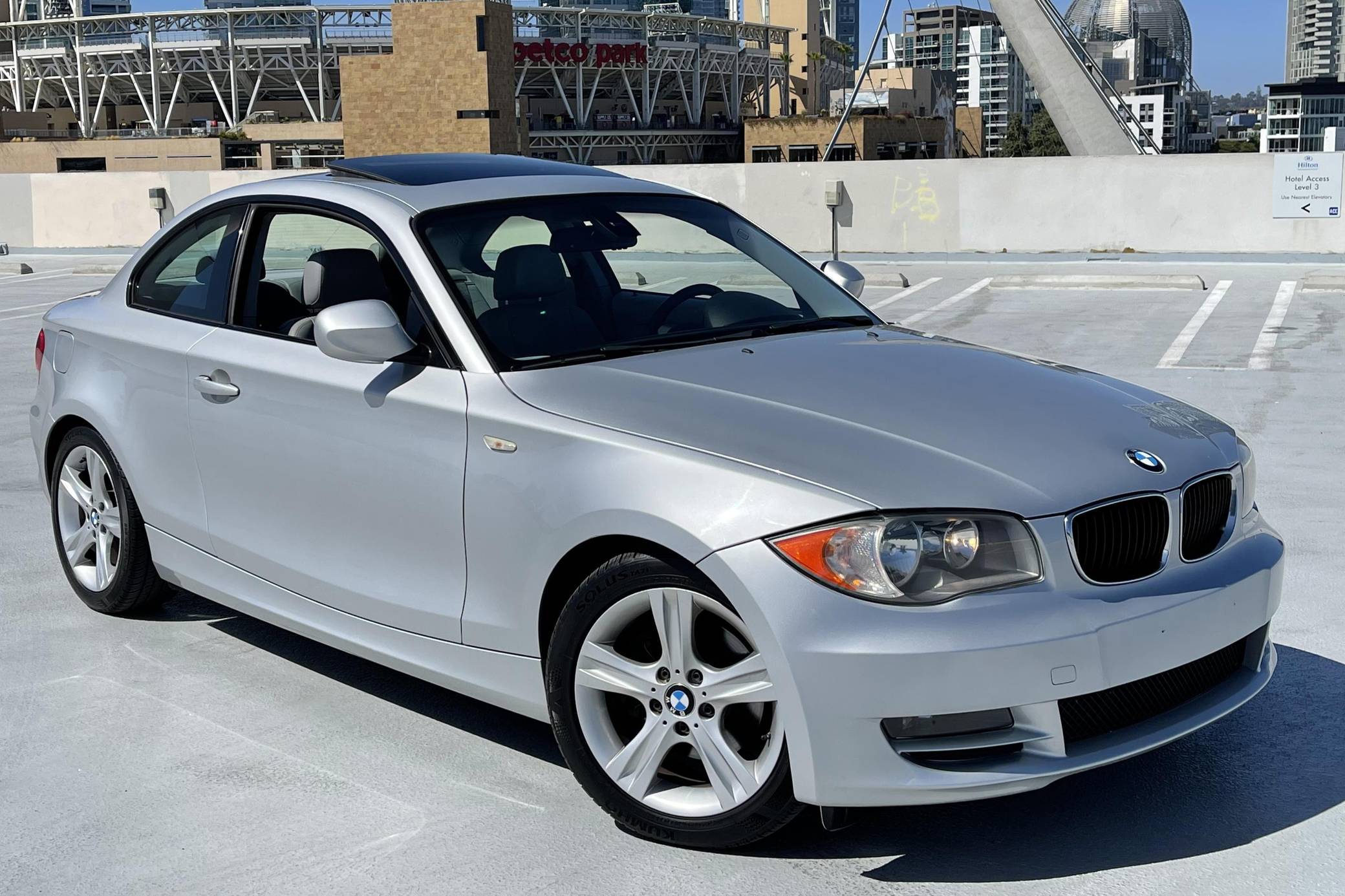 2010 BMW 128i Coupe