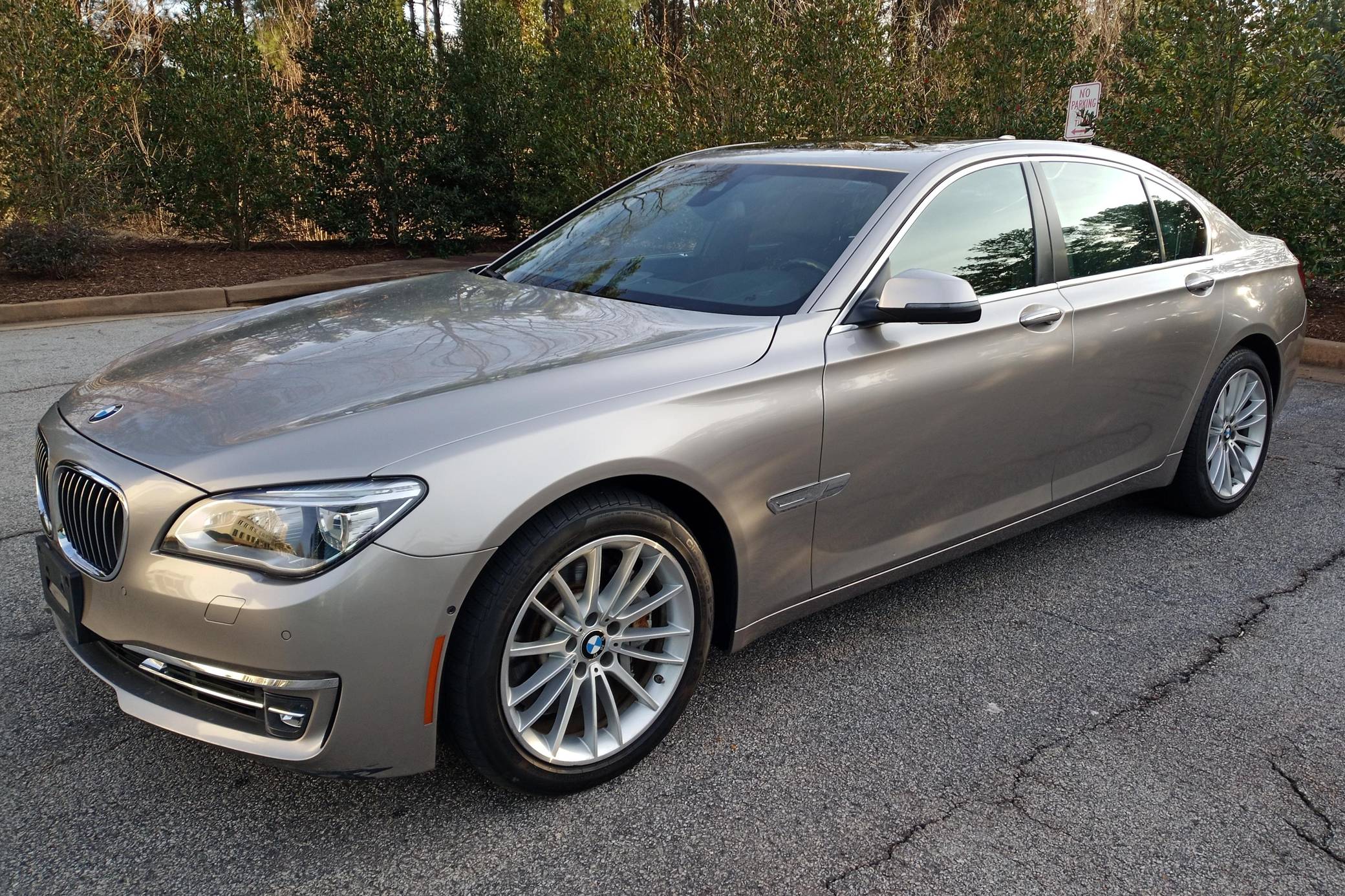 BMW 750i 熱い販売 - 外国自動車本体