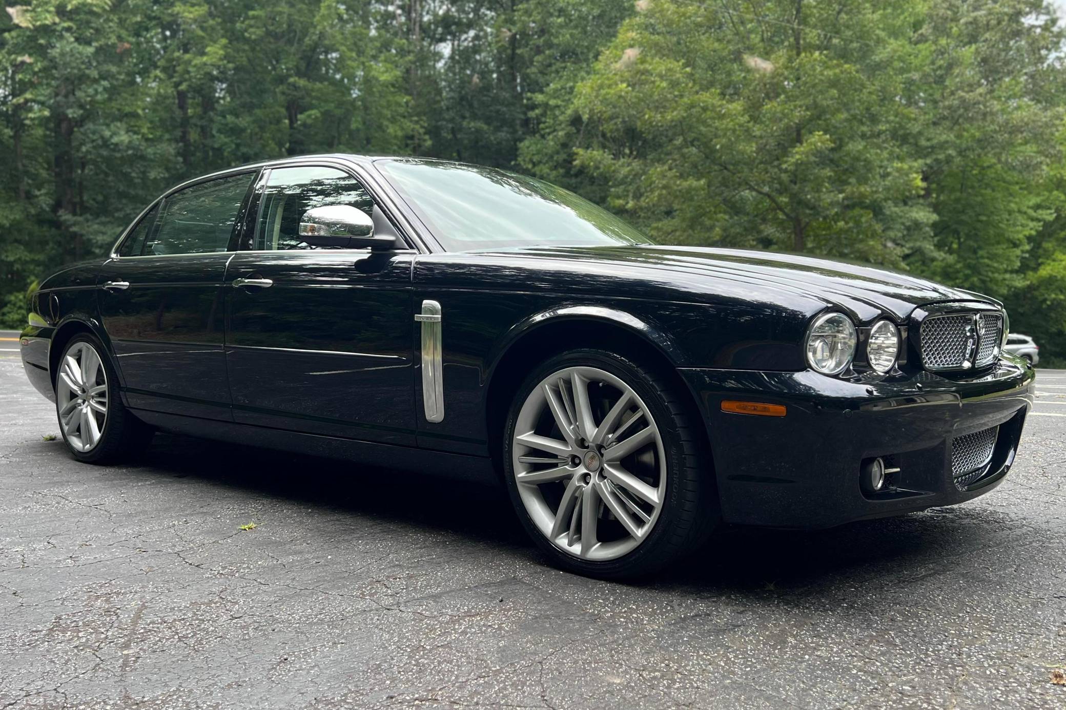 2009 Jaguar XJ Super V8 Portfolio