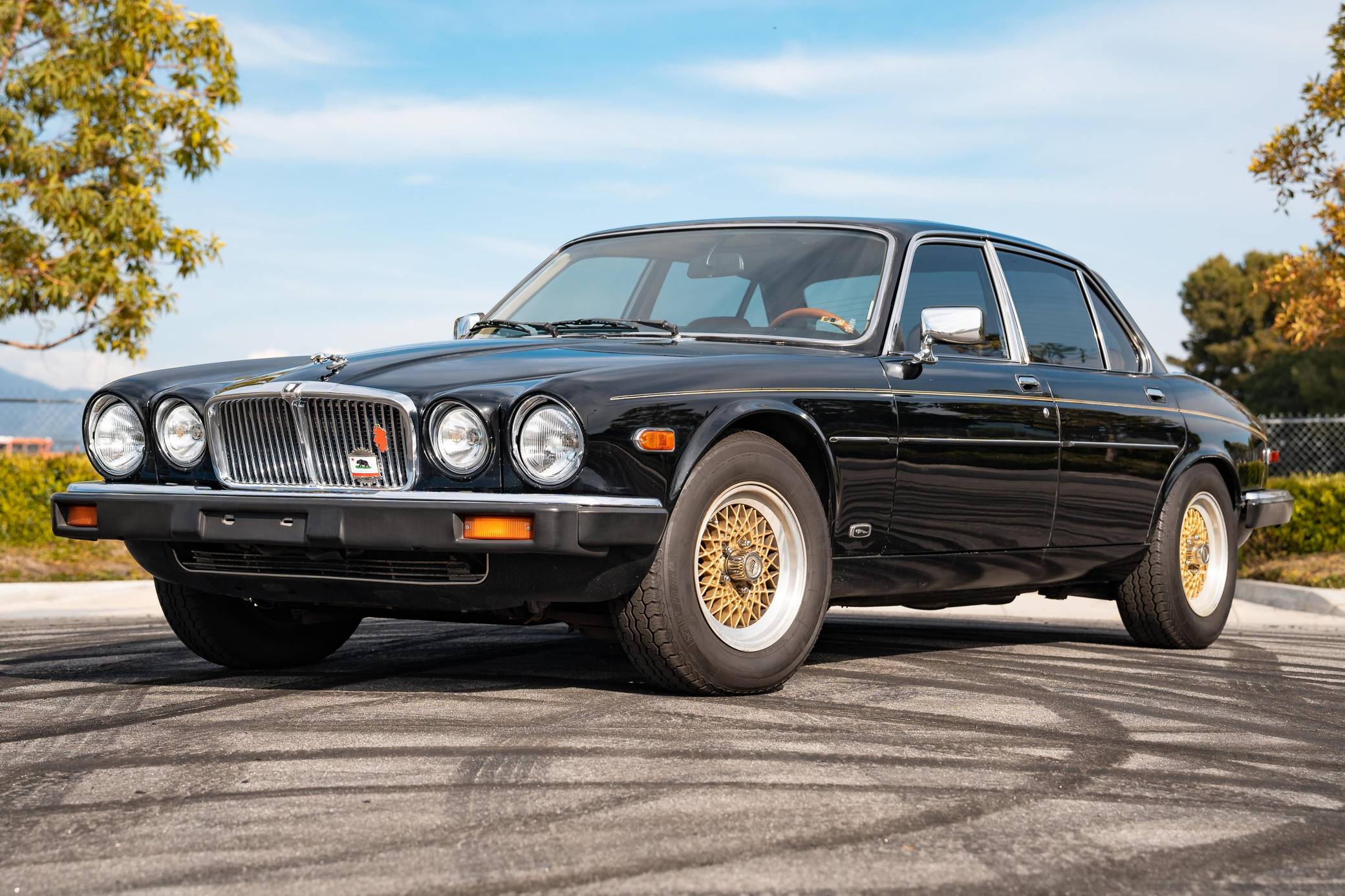 1986 Jaguar XJ6 For Sale - Cars & Bids