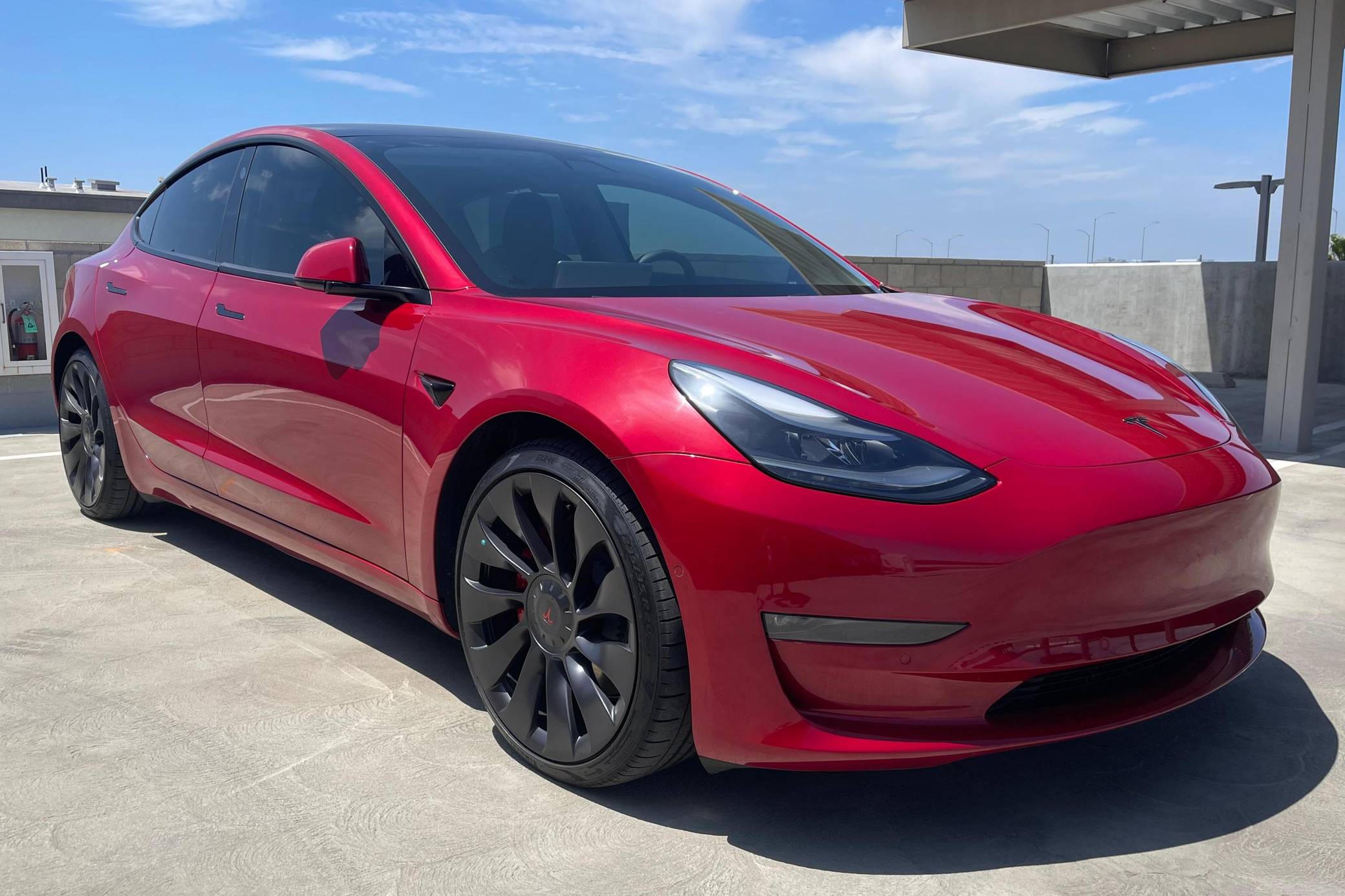 2021 tesla deals model 3 red