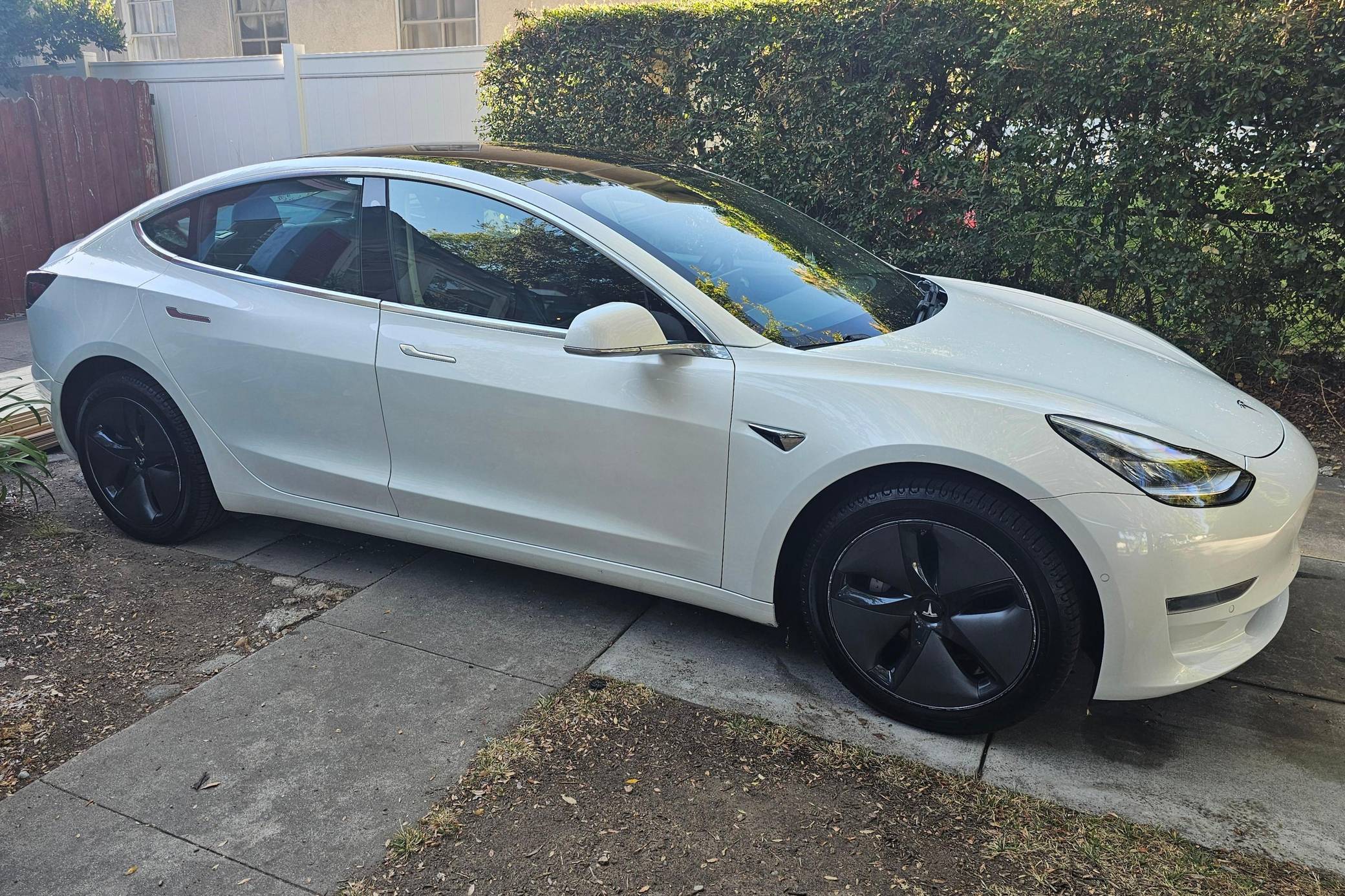 2020 Tesla Model 3 Standard Range Plus