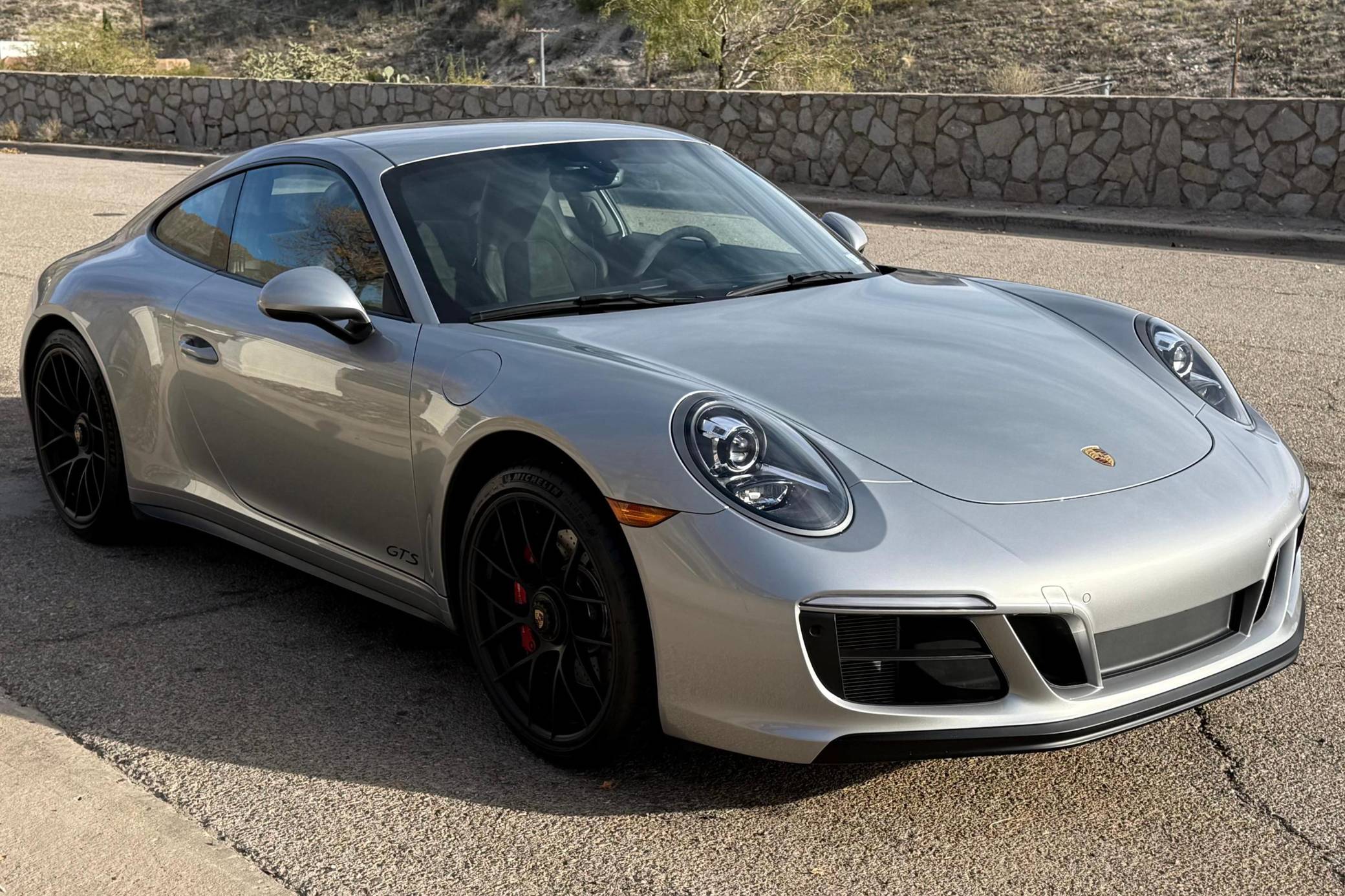 2019 Porsche 911 Carrera 4 GTS Coupe