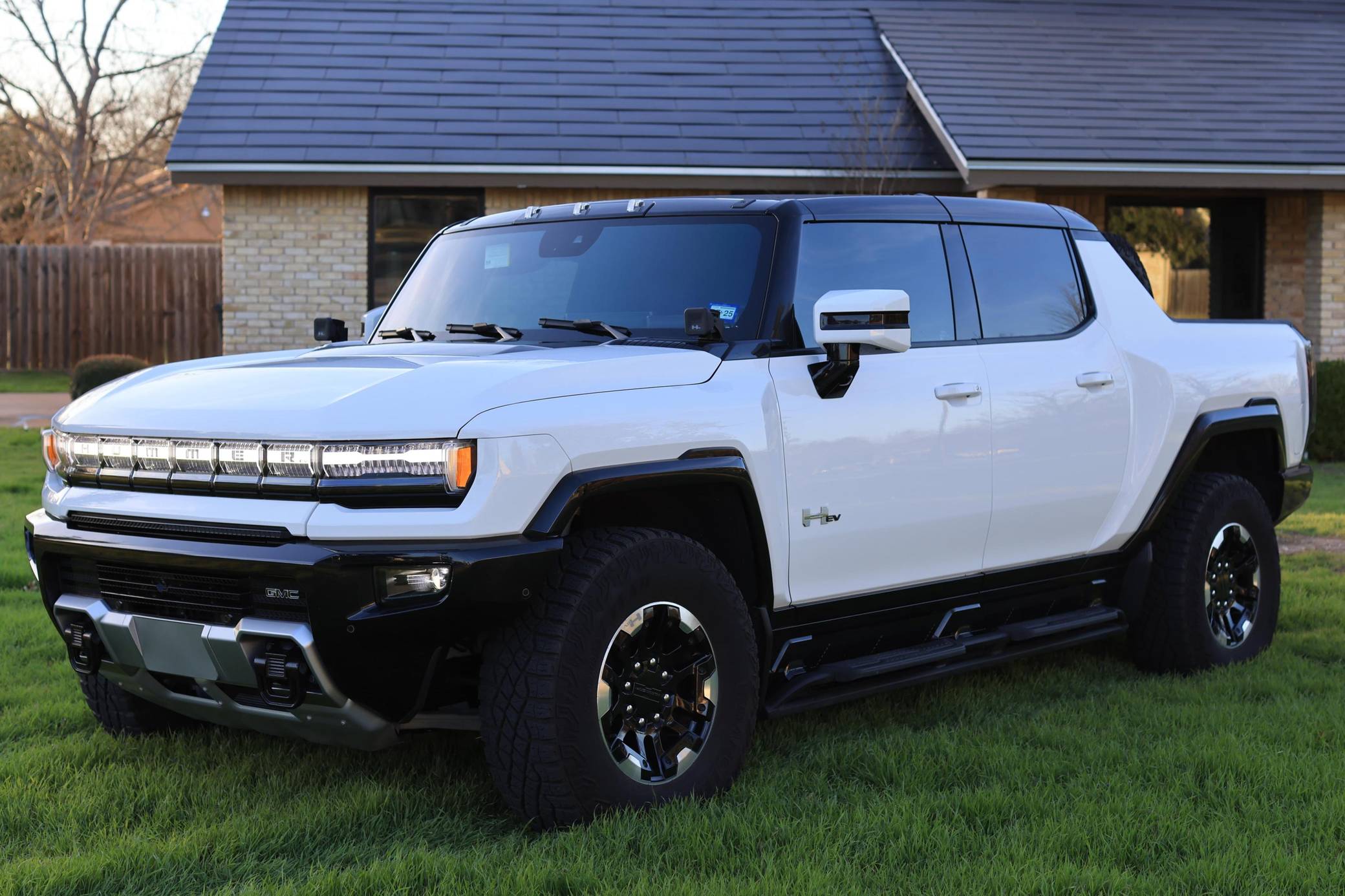 2022 GMC Hummer EV Pickup Edition 1