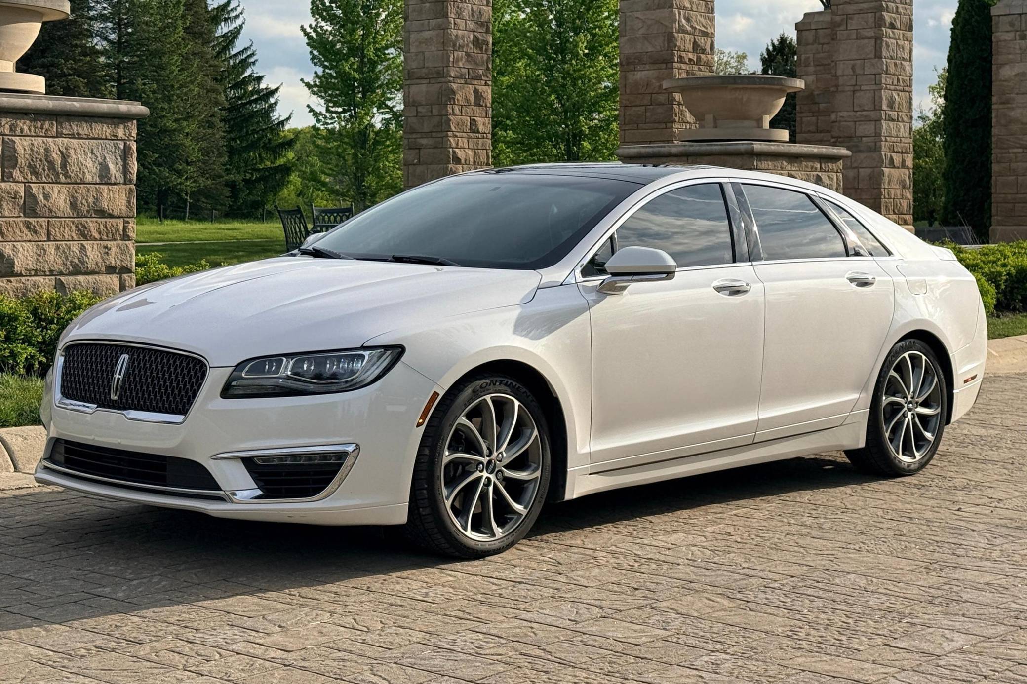 2017 Lincoln MKZ