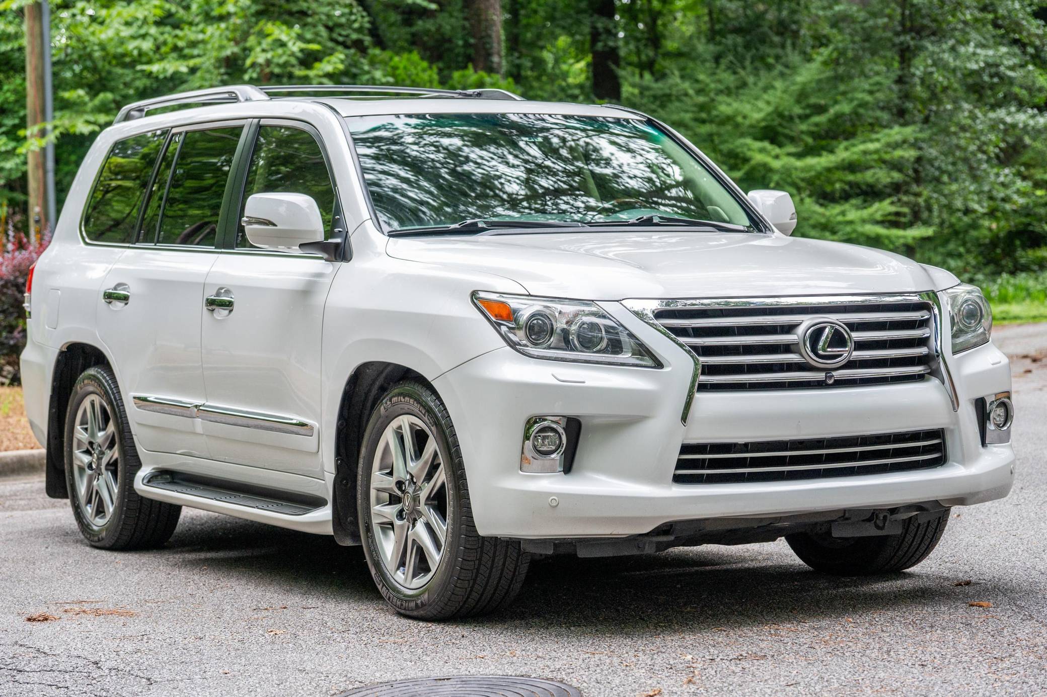 2014 Lexus LX 570 VIN: JTJHY7AXXE4153997 for Sale - Cars & Bids