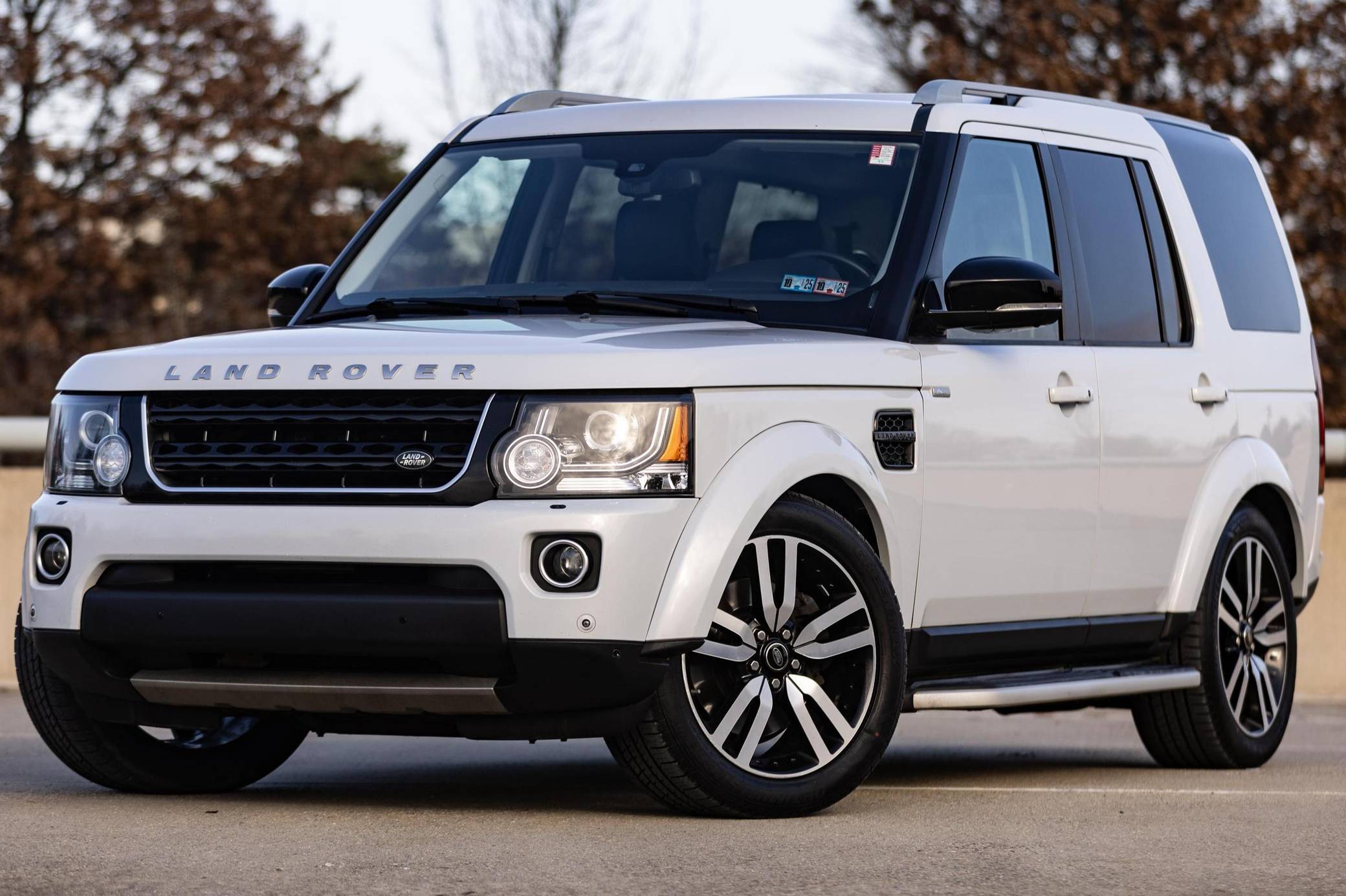 2016 Land Rover LR4 HSE Landmark Edition