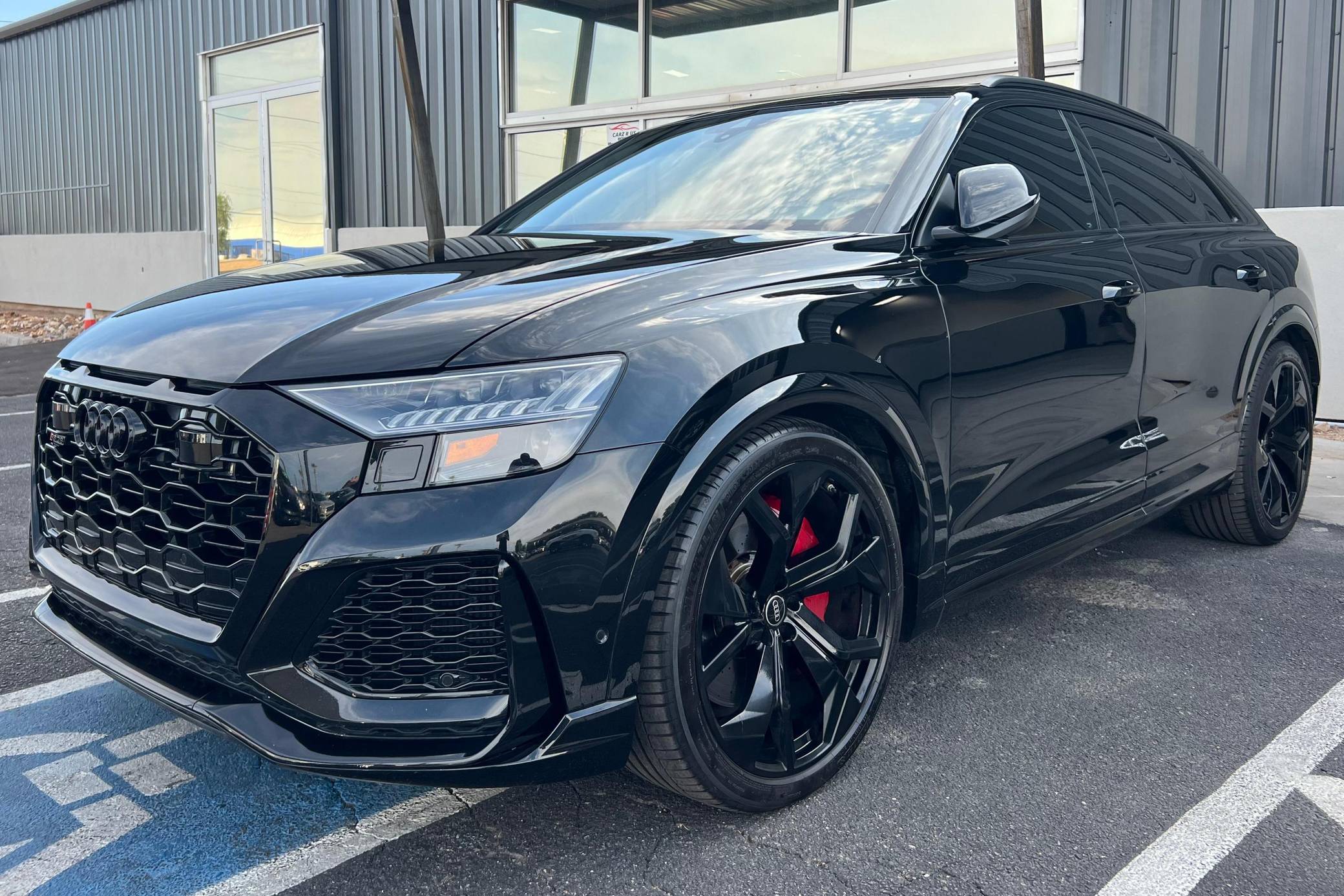 2023 Audi RS Q8