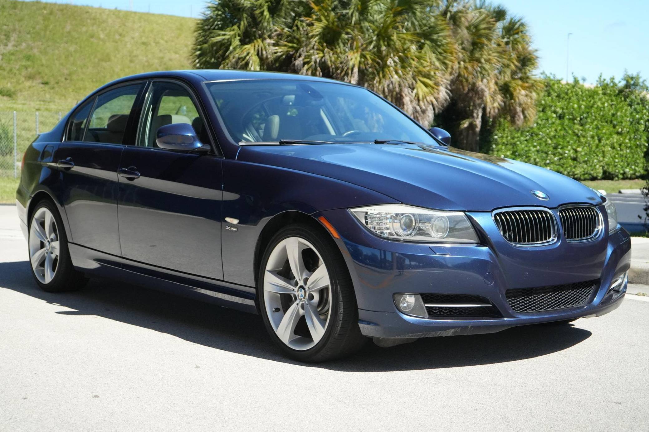 2011 BMW 3 Series