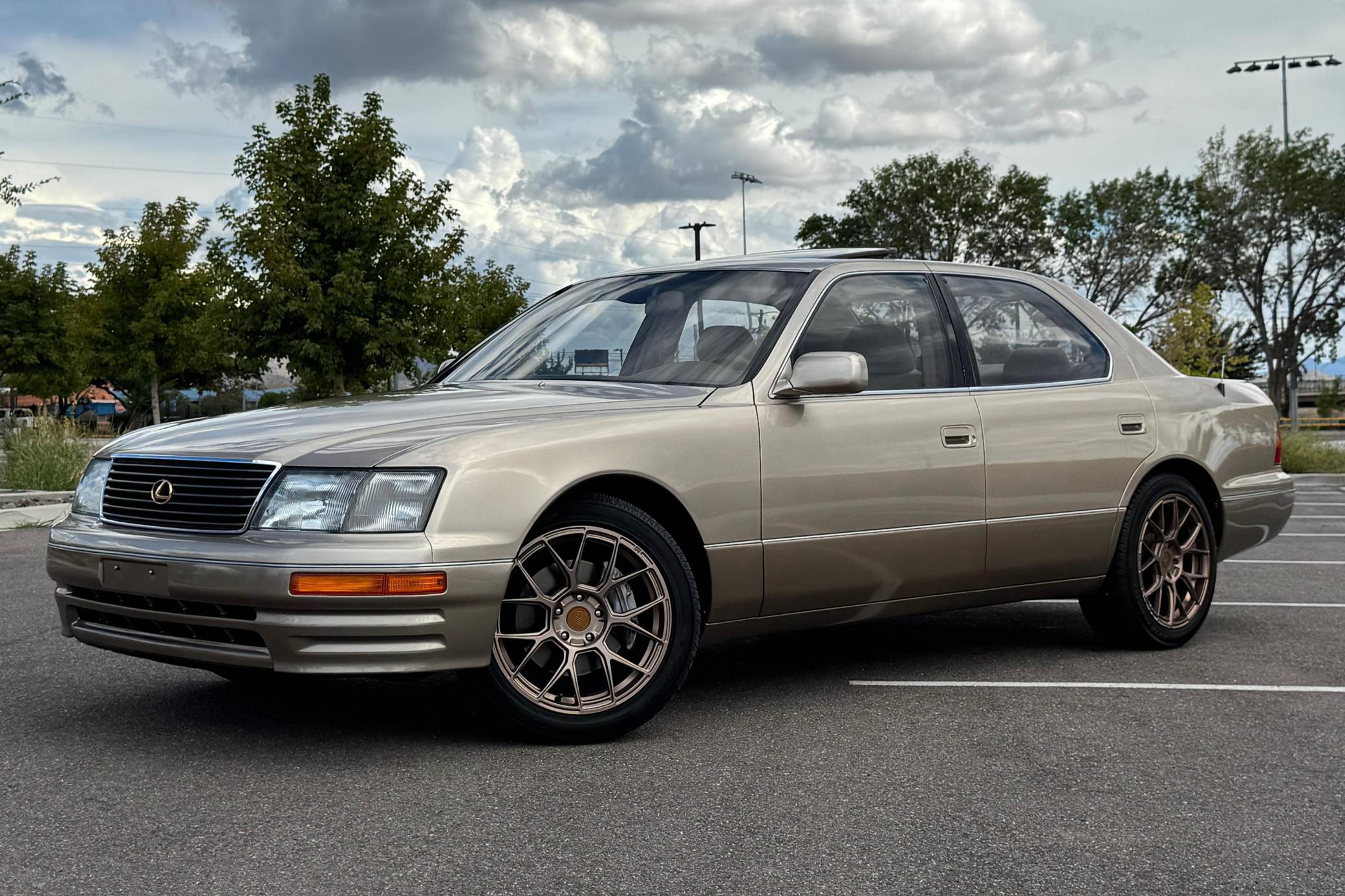 lke La-Z-Boy® Finley Smoke Power Rocking Recliner with Headrest