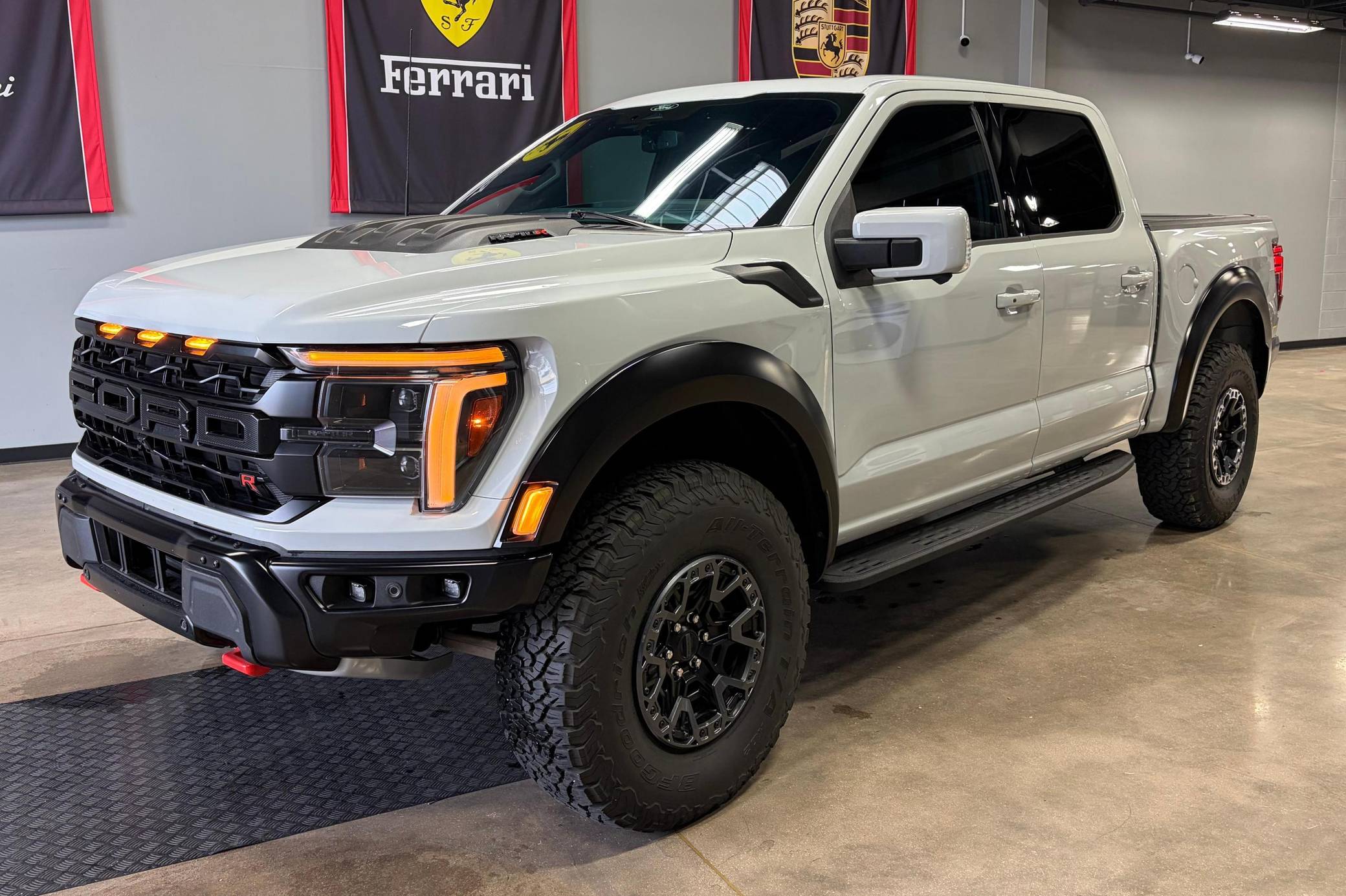 2024 Ford F-150 Raptor R VIN: 1FTFW1RJ0RFB98308 for Sale - Cars & Bids
