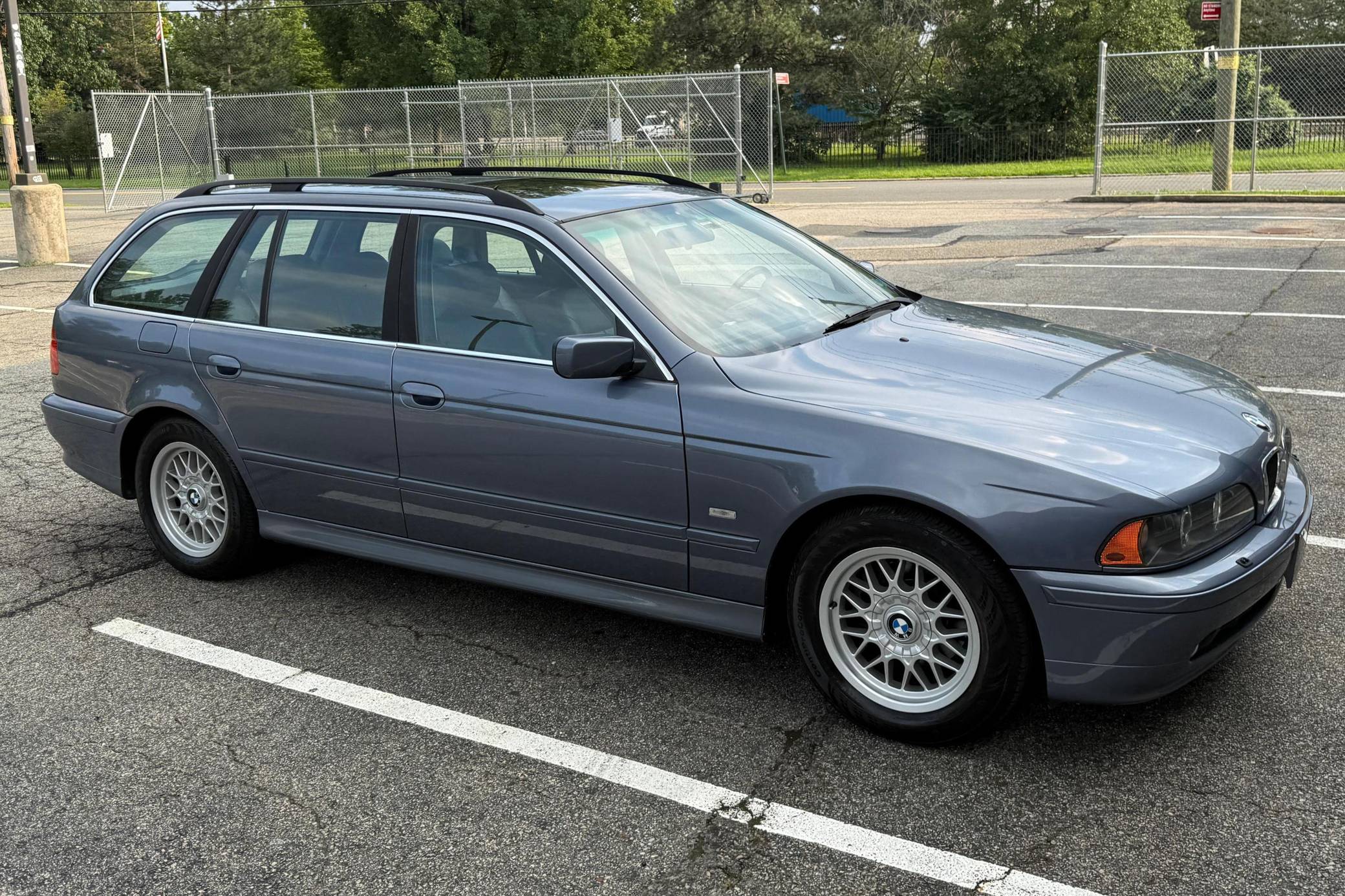 2001 BMW 525i Touring