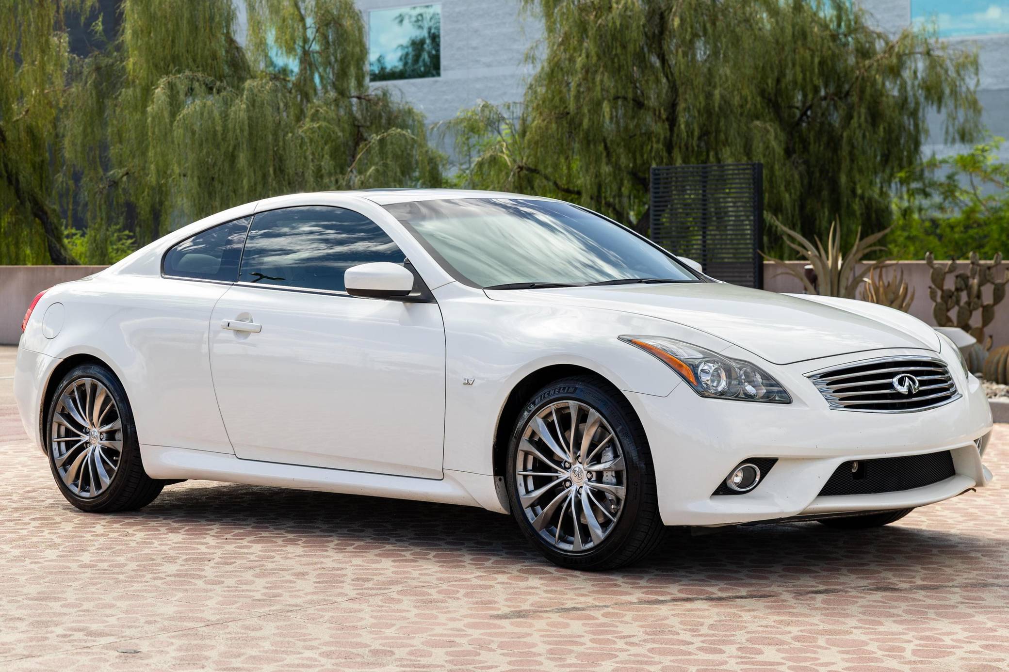 2015 Infiniti Q60