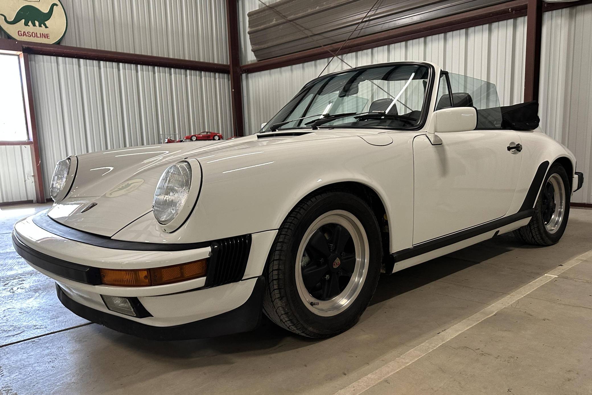 1988 Porsche 911 Carrera Cabriolet