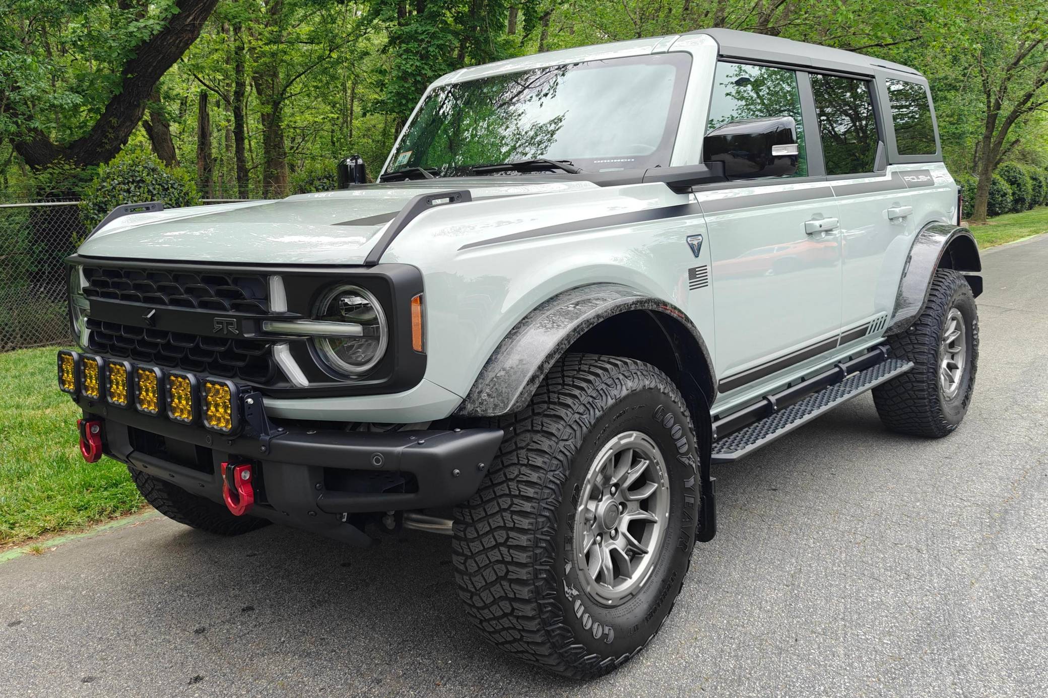 Partial Hood and Fender Kit | FORD BRONCO 4 DOOR BADLANDS 2021