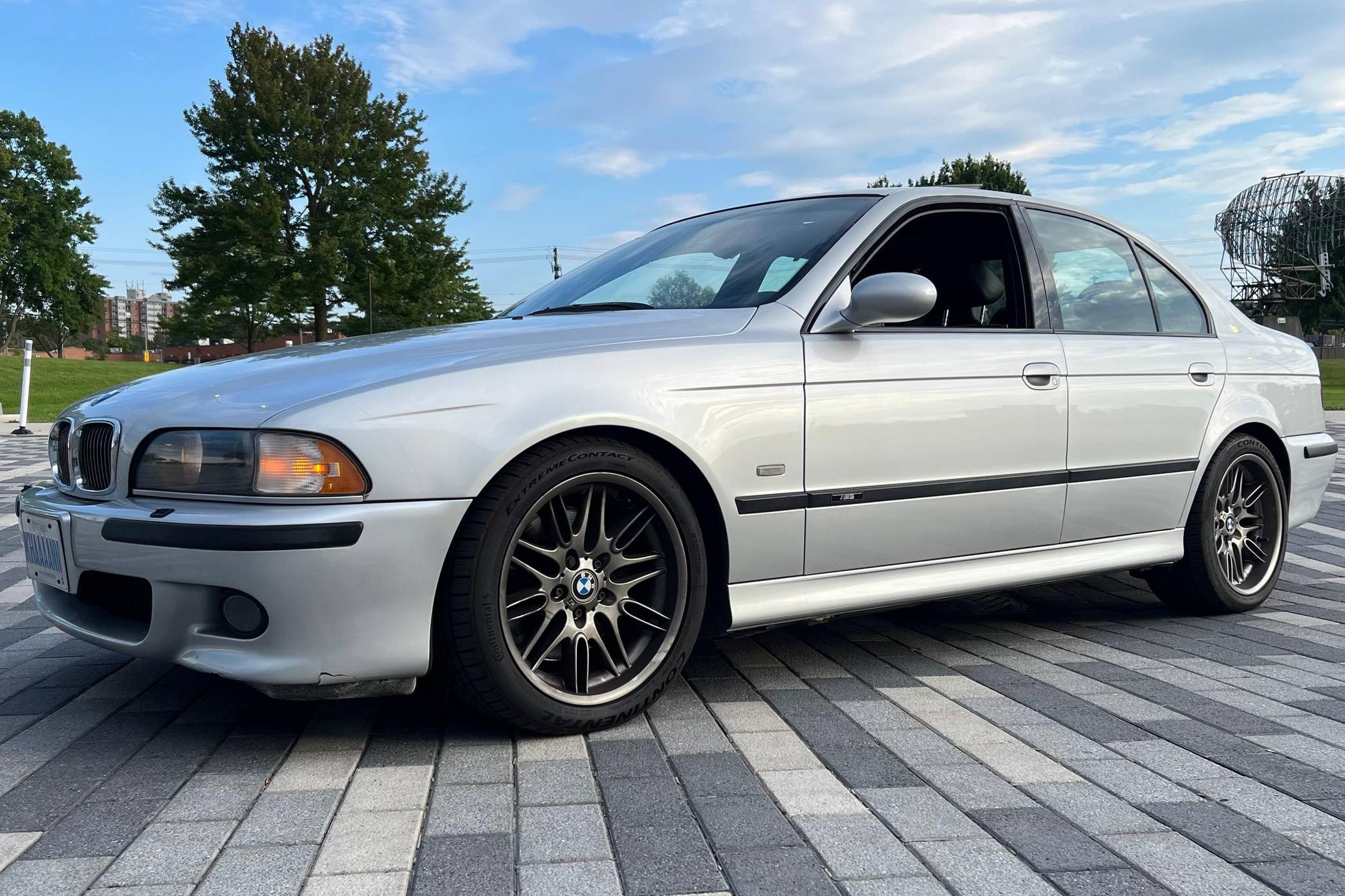 2000 BMW M5