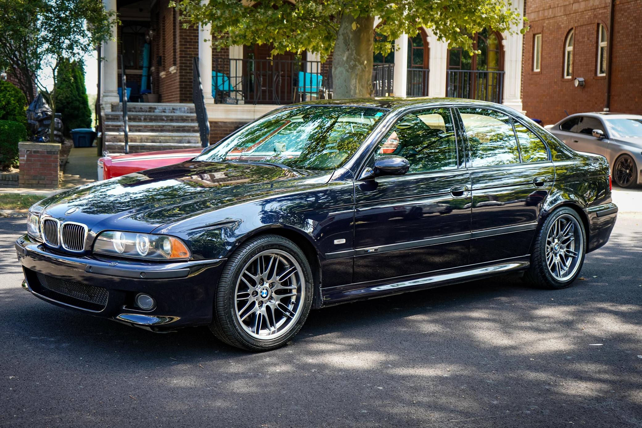 2002 BMW M5