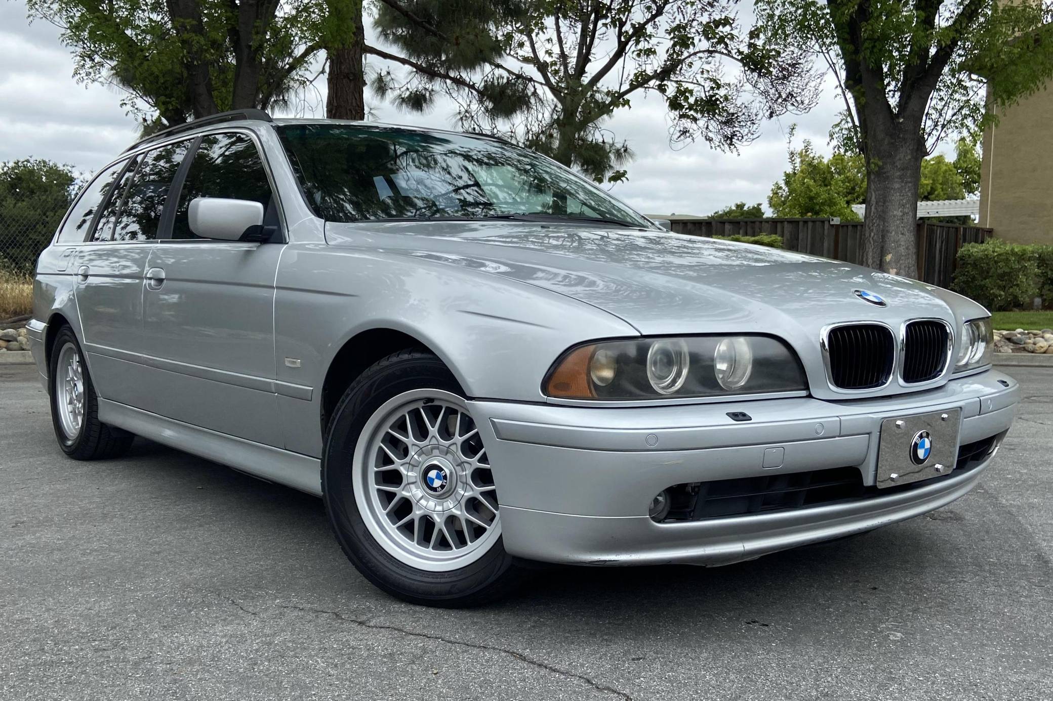 2002 BMW 525i Touring