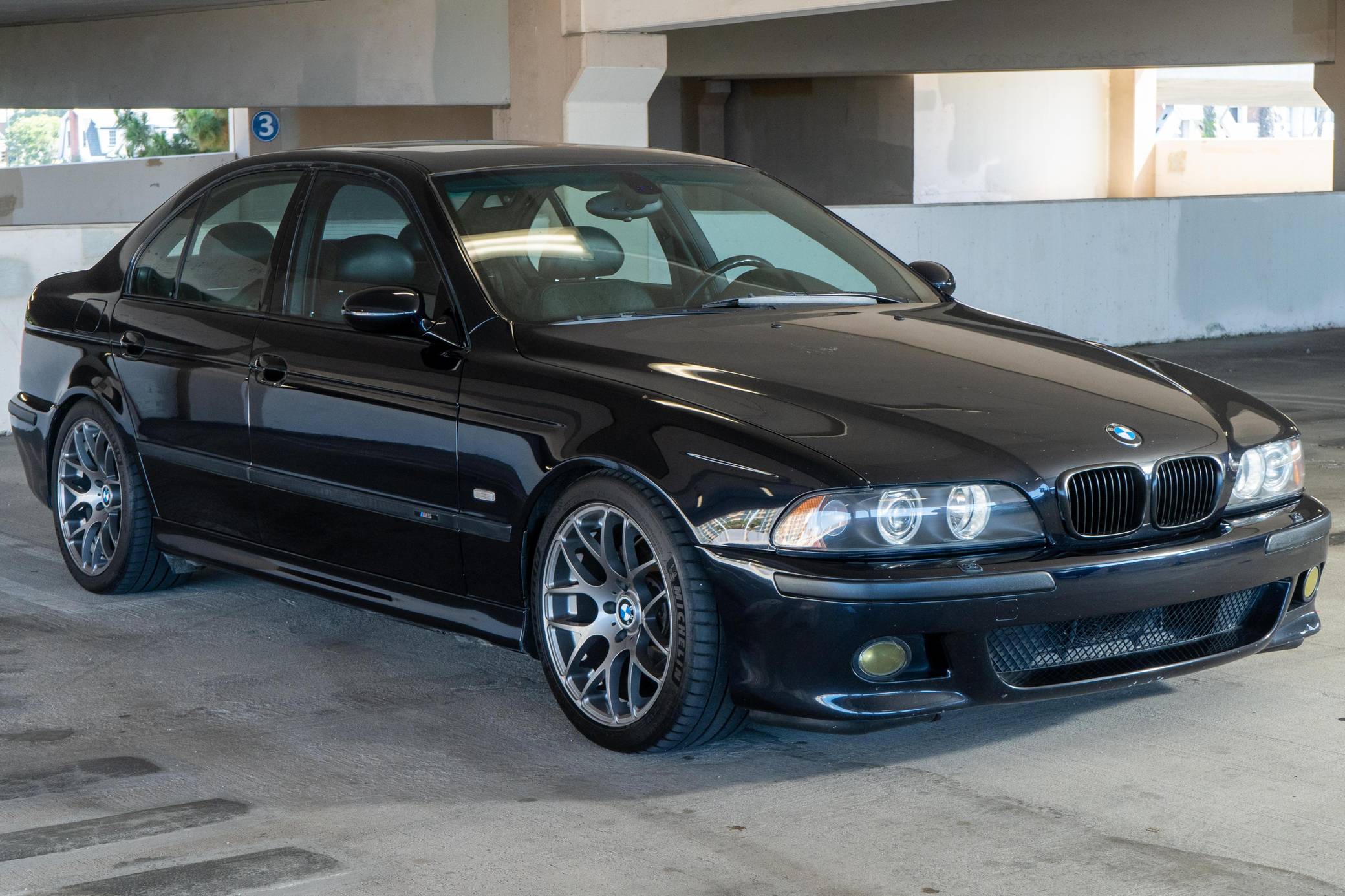BMW Issues Do Not Drive Order for E39 M5, 90,000 Other Cars