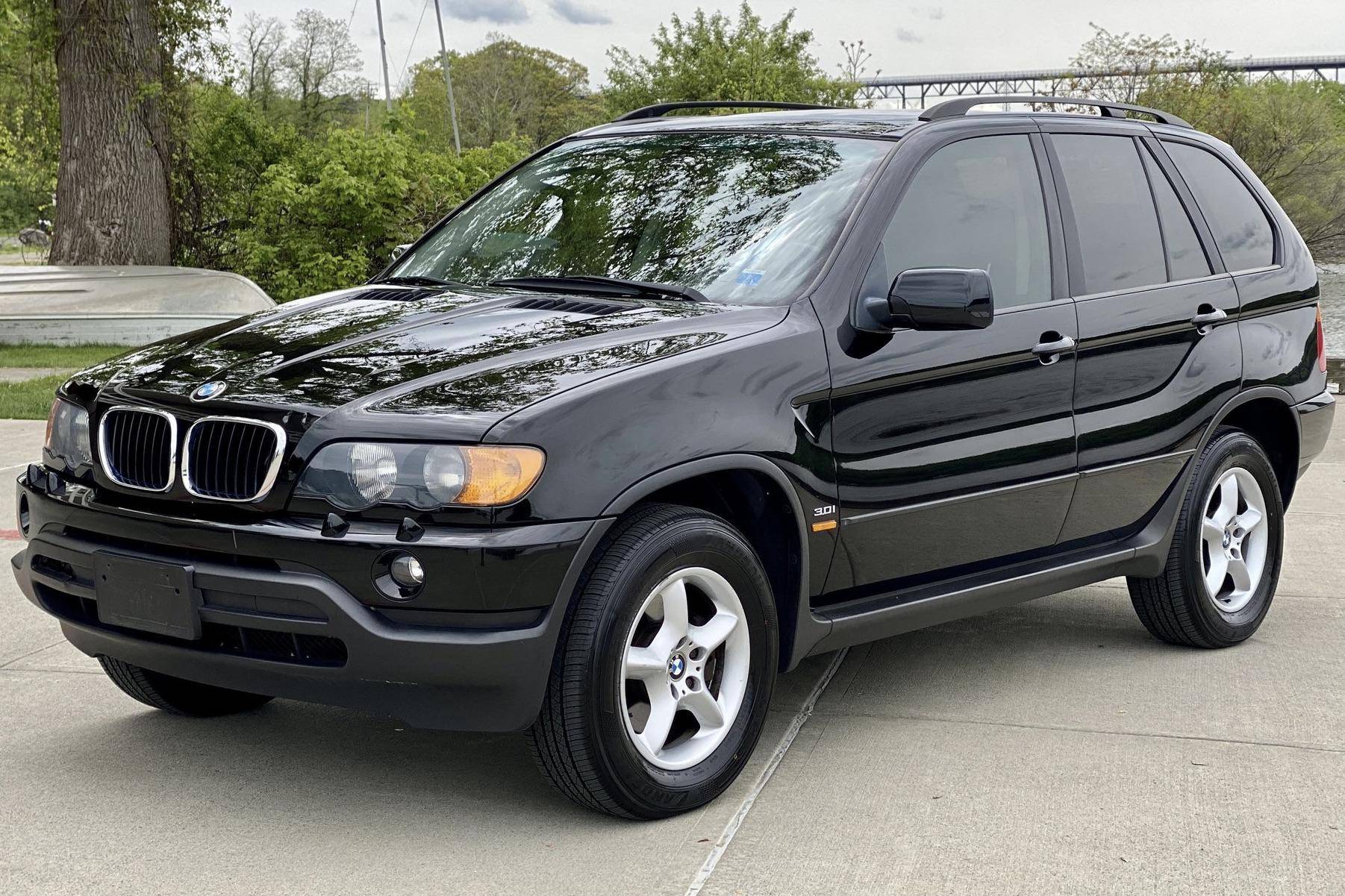 2003 BMW X5 3.0i