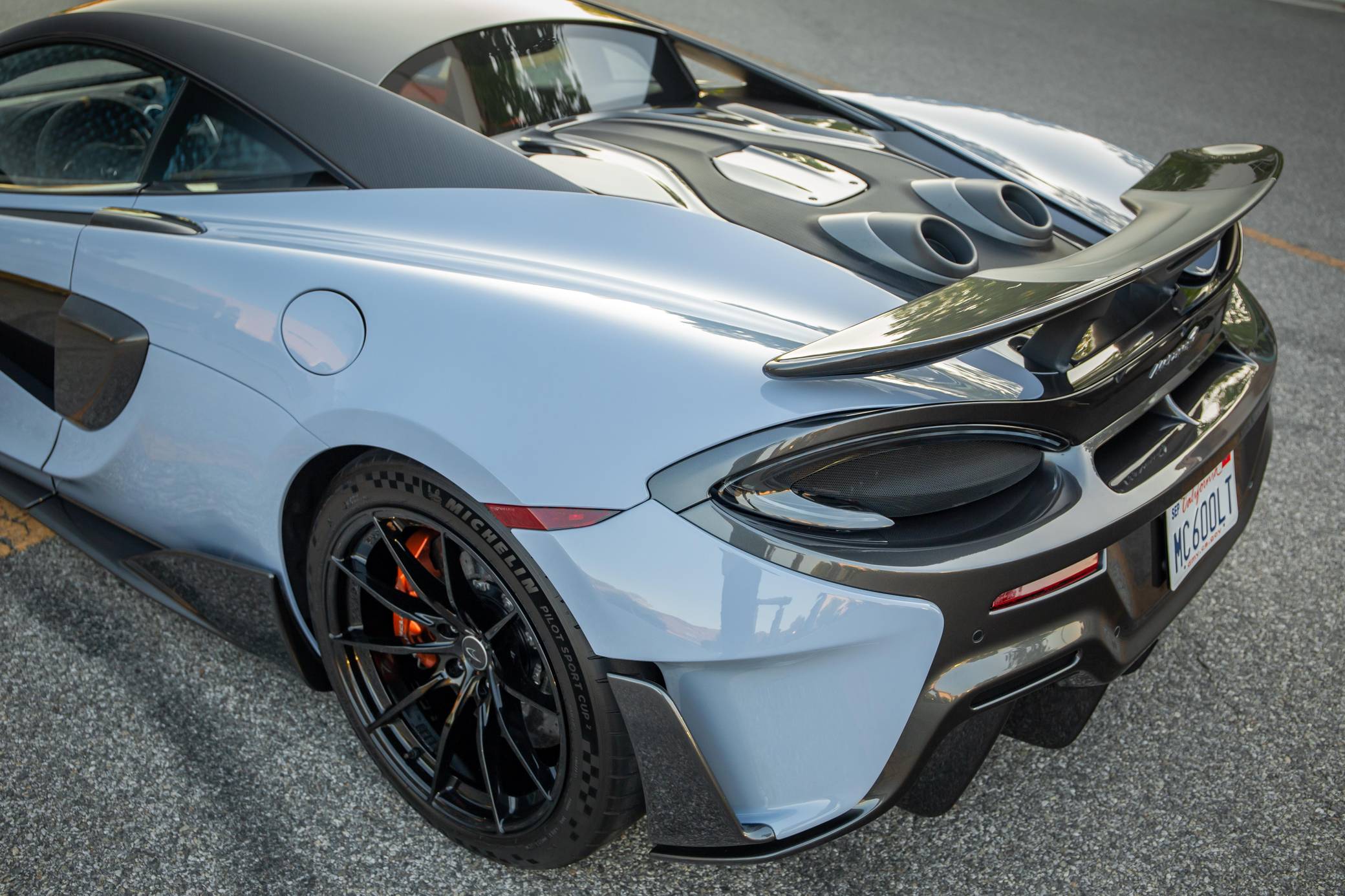 2019 McLaren 600LT photo 39