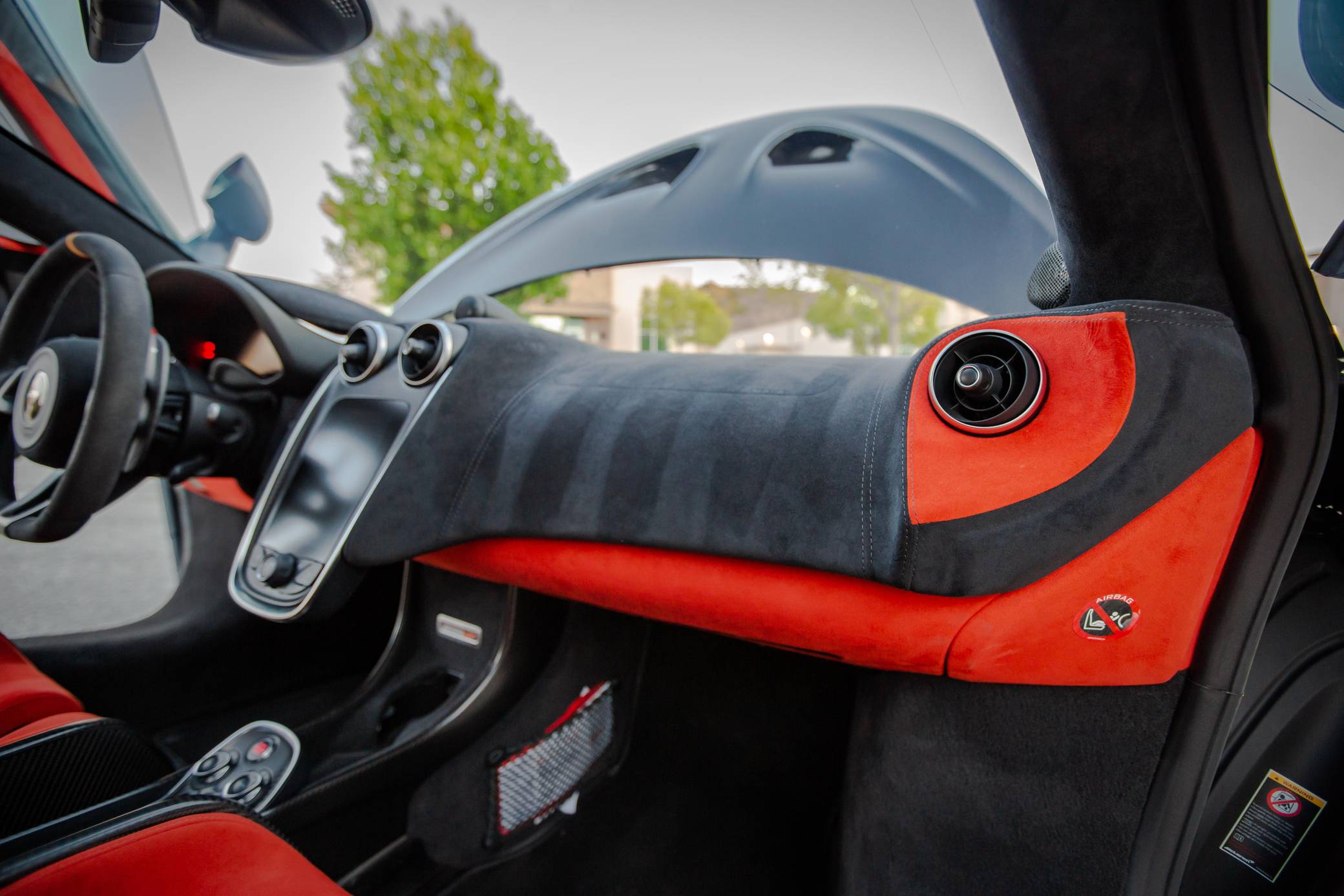 2019 McLaren 600LT photo 93