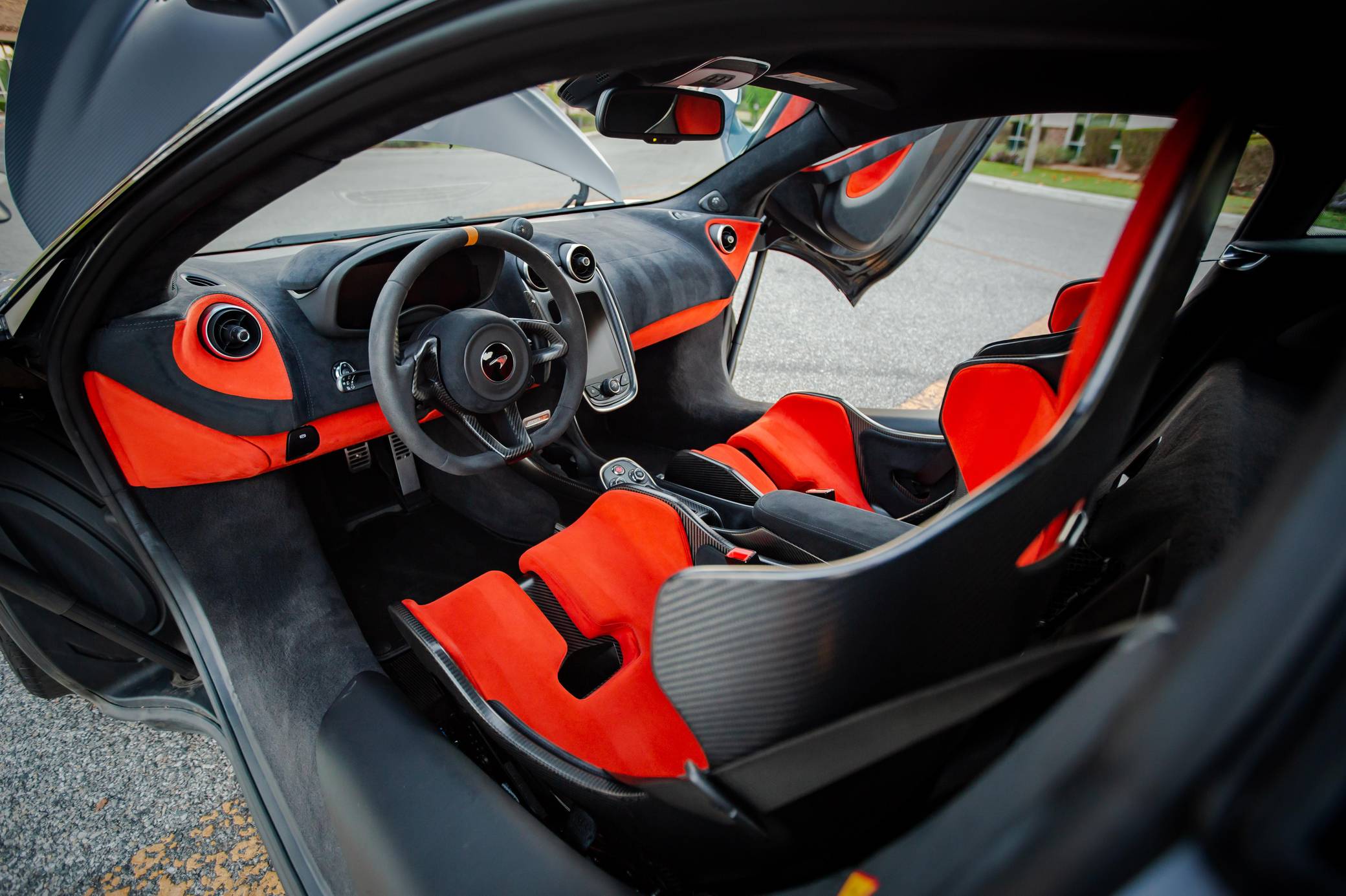 2019 McLaren 600LT photo 6