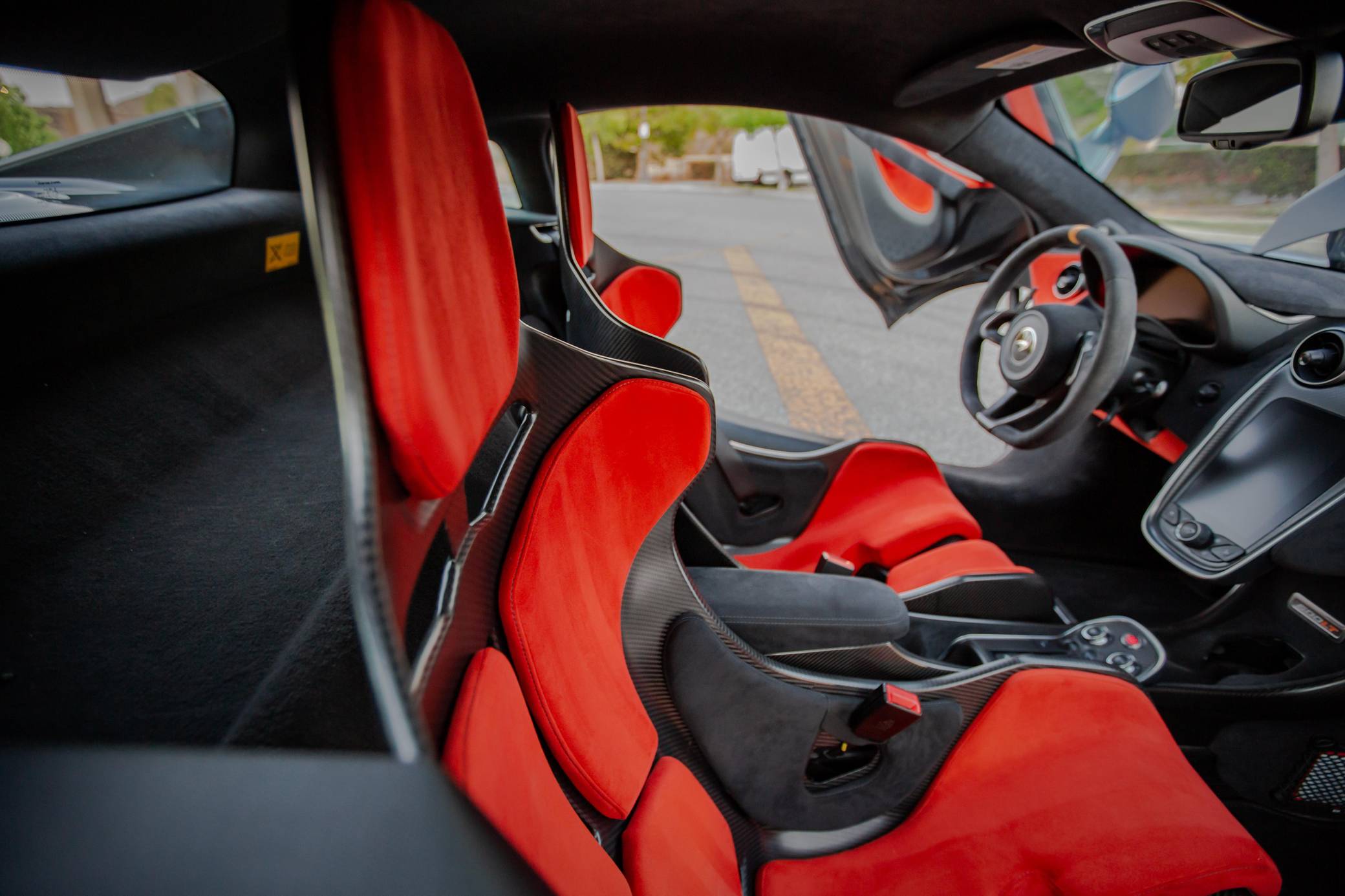 2019 McLaren 600LT photo 7
