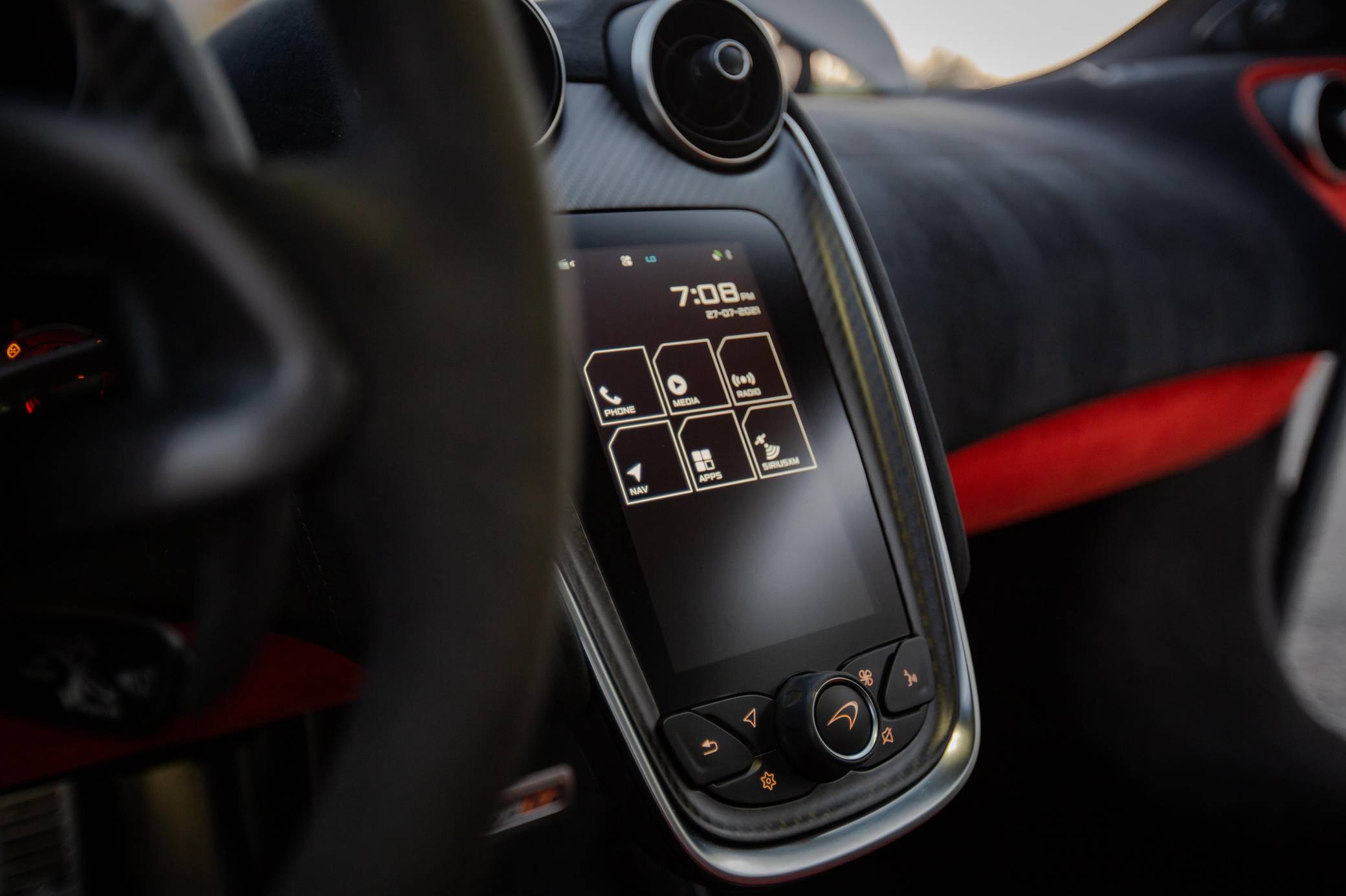 2019 McLaren 600LT photo 8