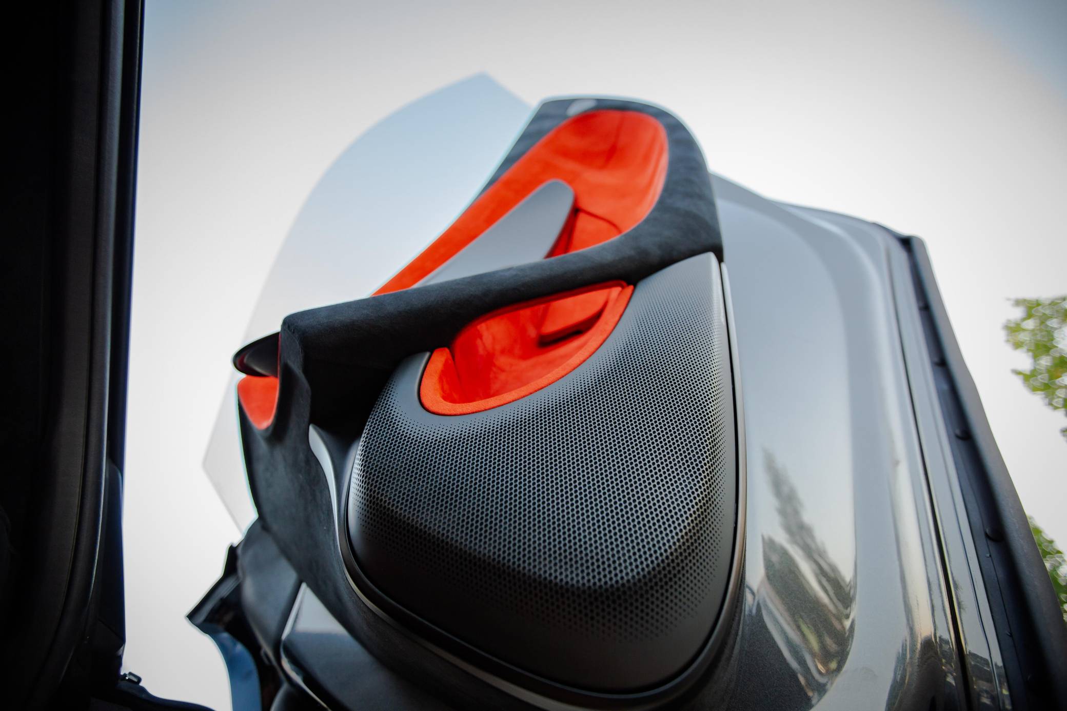 2019 McLaren 600LT photo 100