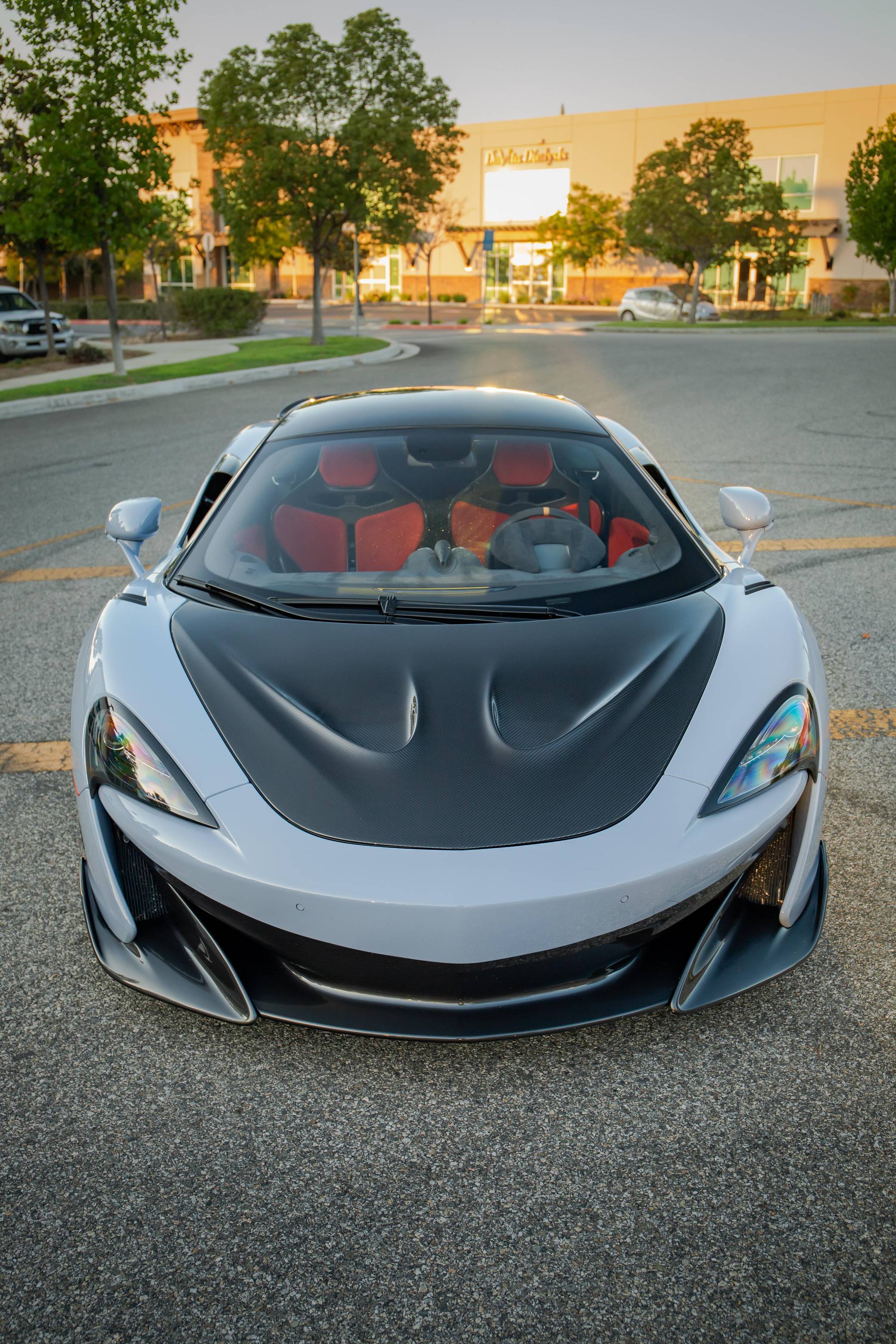 2019 McLaren 600LT photo 10