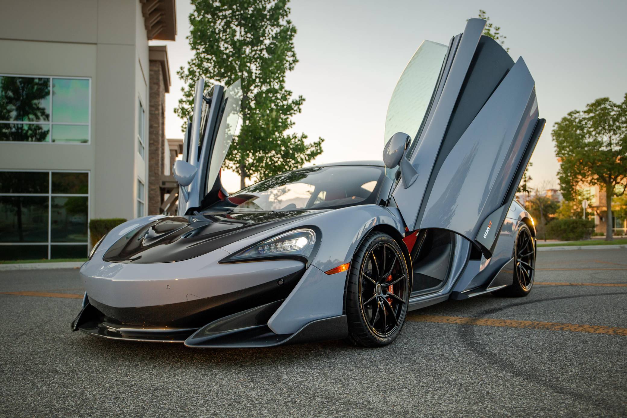 2019 McLaren 600LT photo 14