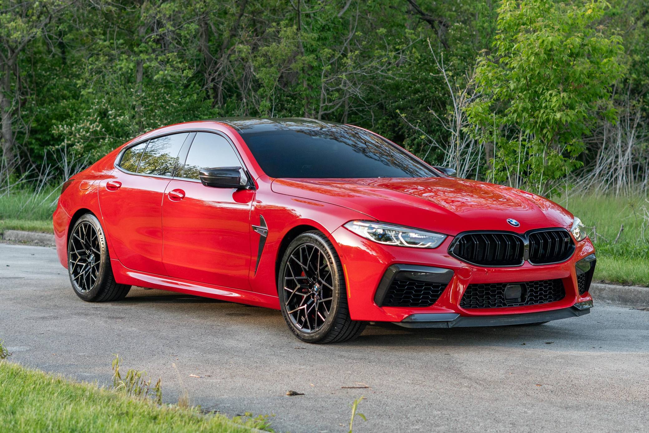 2022 BMW M8