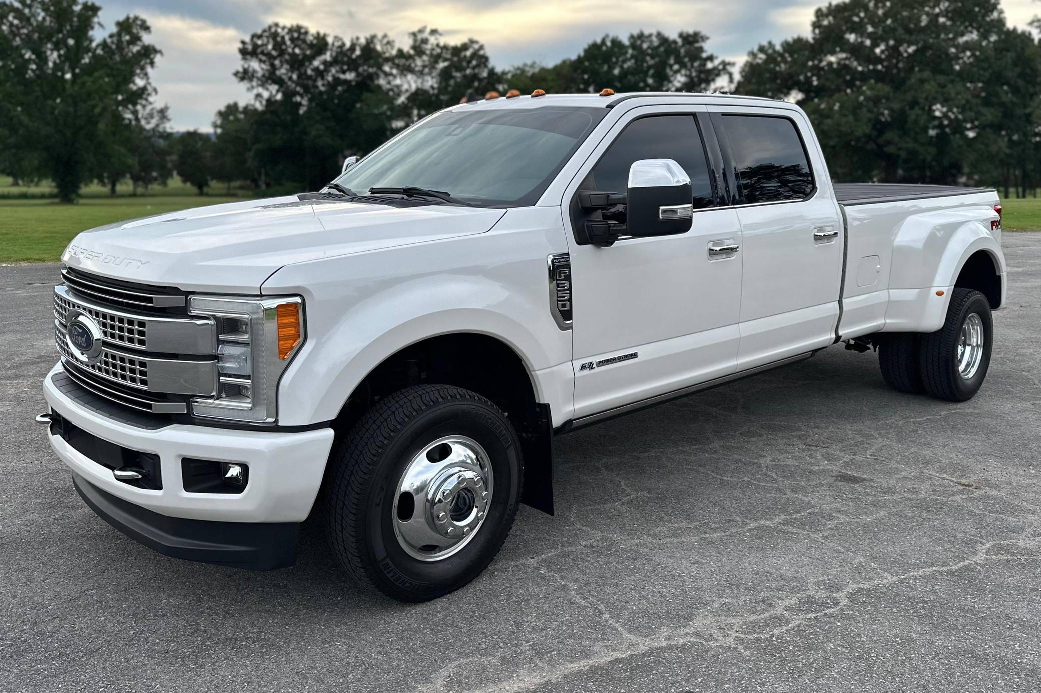 2019 Ford F-350 Super Duty Platinum 4x4