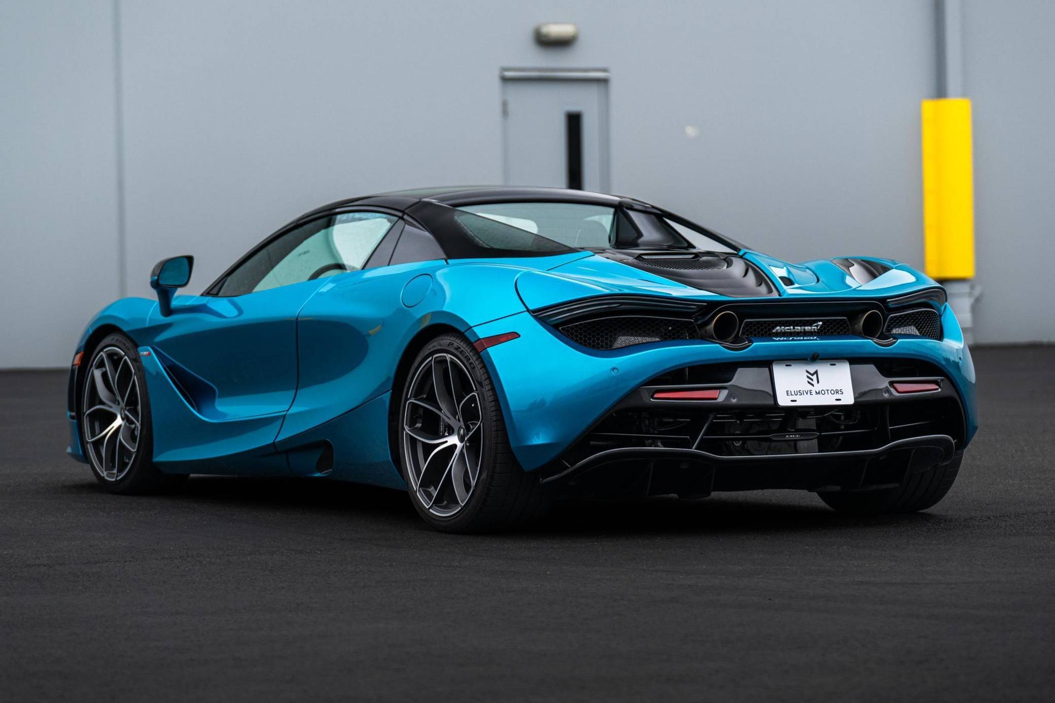 2020 McLaren 720S Spider — view 4
