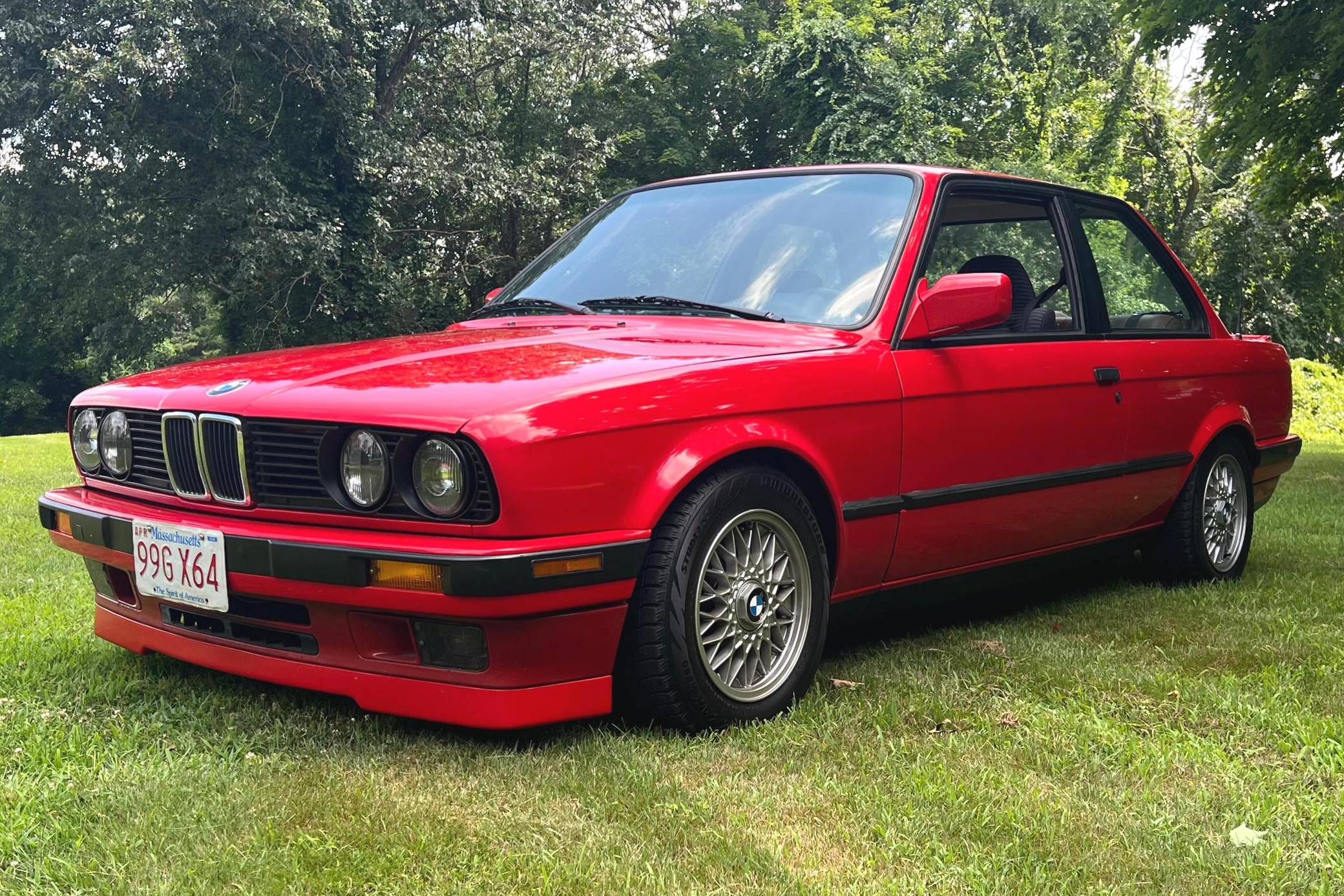 1991 BMW 318is Coupe VIN: WBAAF9316MEE68643 for Sale - Cars & Bids