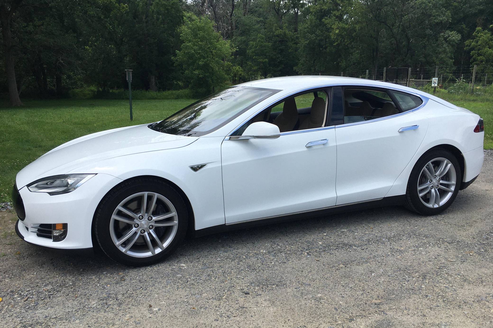 2013 model s range