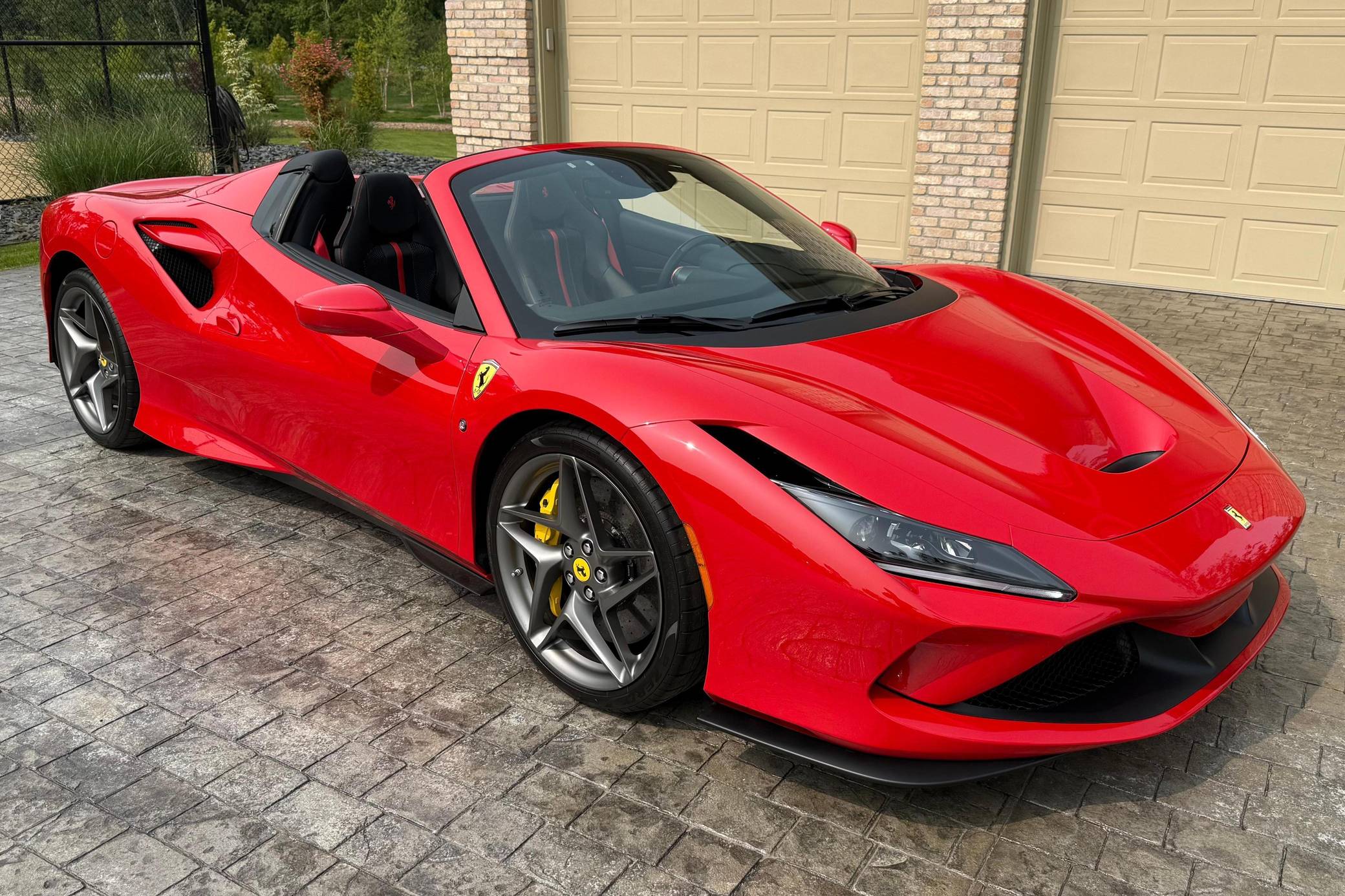 あ*さ様 非売品　Ferrari F8 Spider オーナーズギフト F8 Spider for Sale near you in Japan | Ferrari Approved