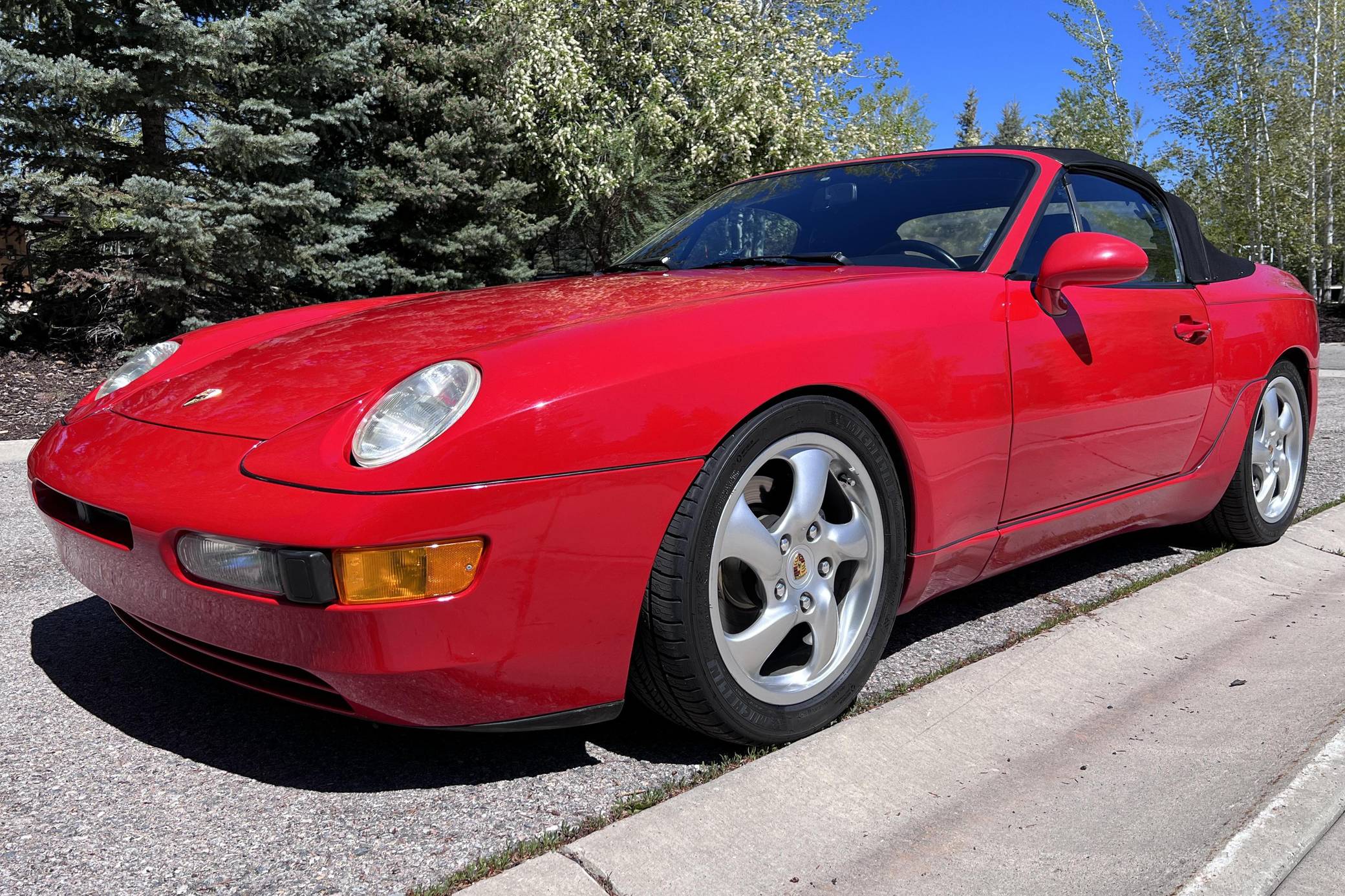 カピバラ 1992 Porsche 968 Cabriolet 2D Price, Listings & Reviews